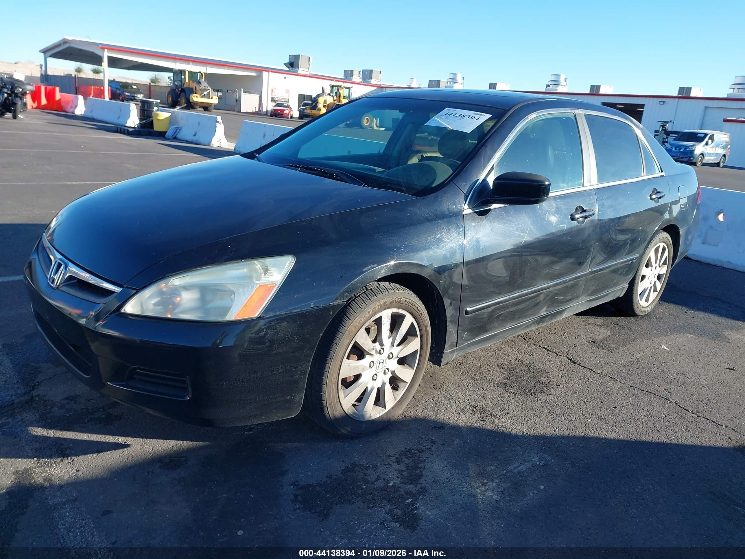 HONDA ACCORD image 2