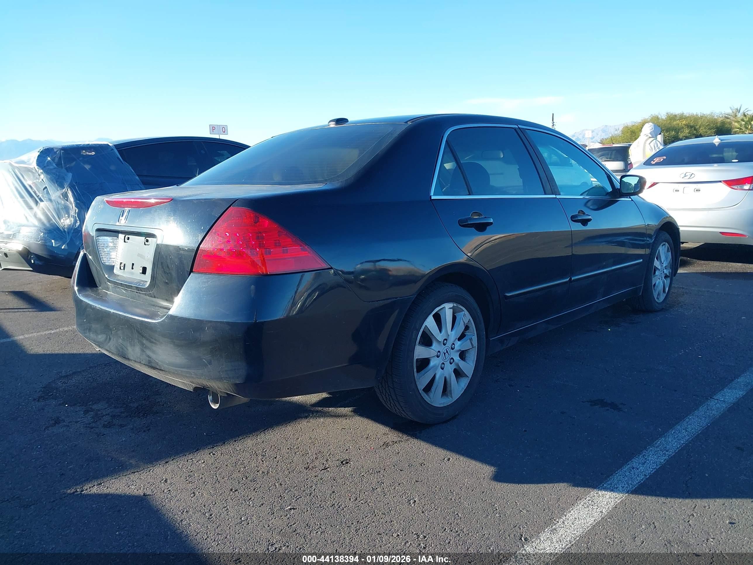 HONDA ACCORD image 4