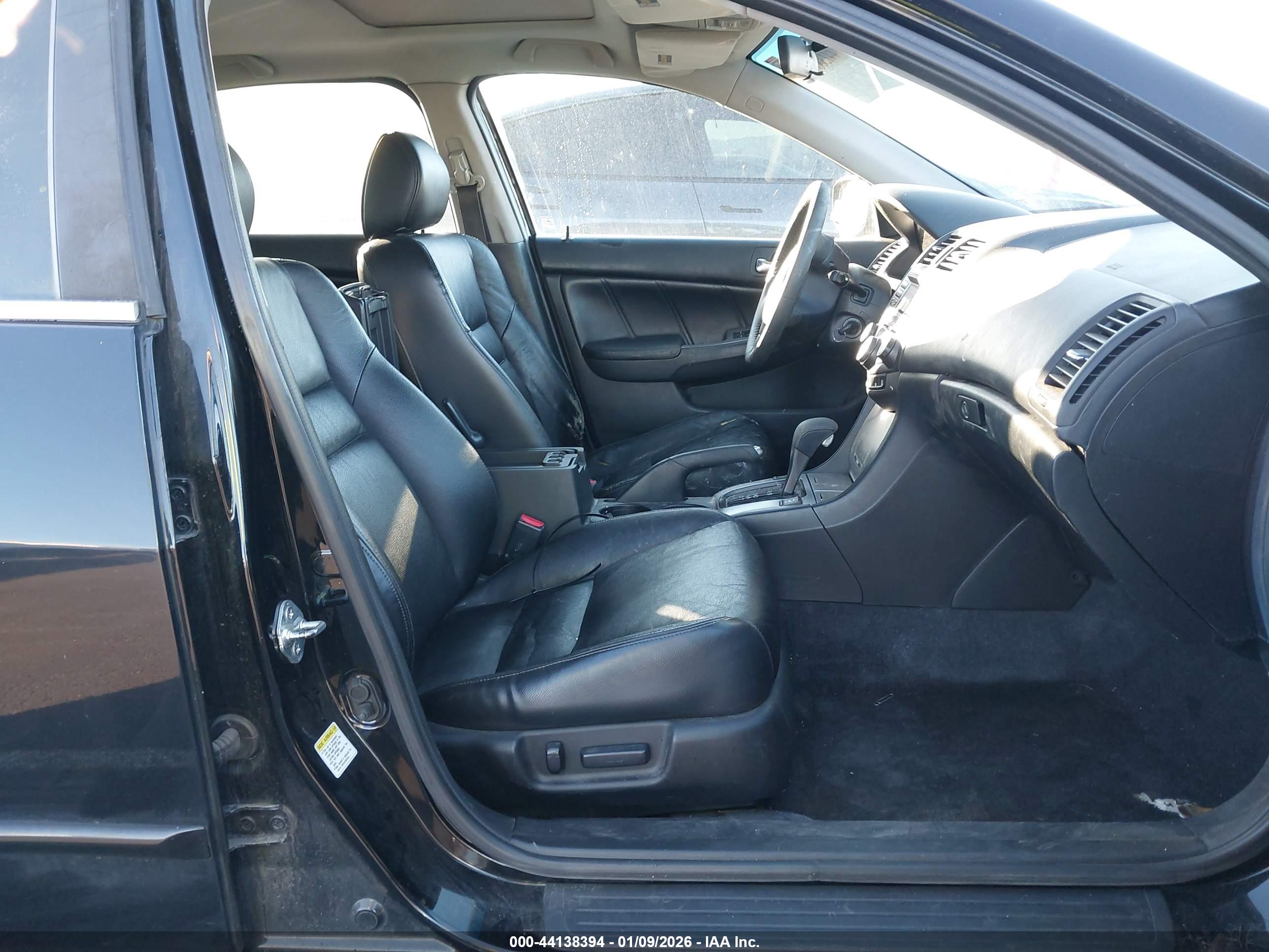 HONDA ACCORD image 5