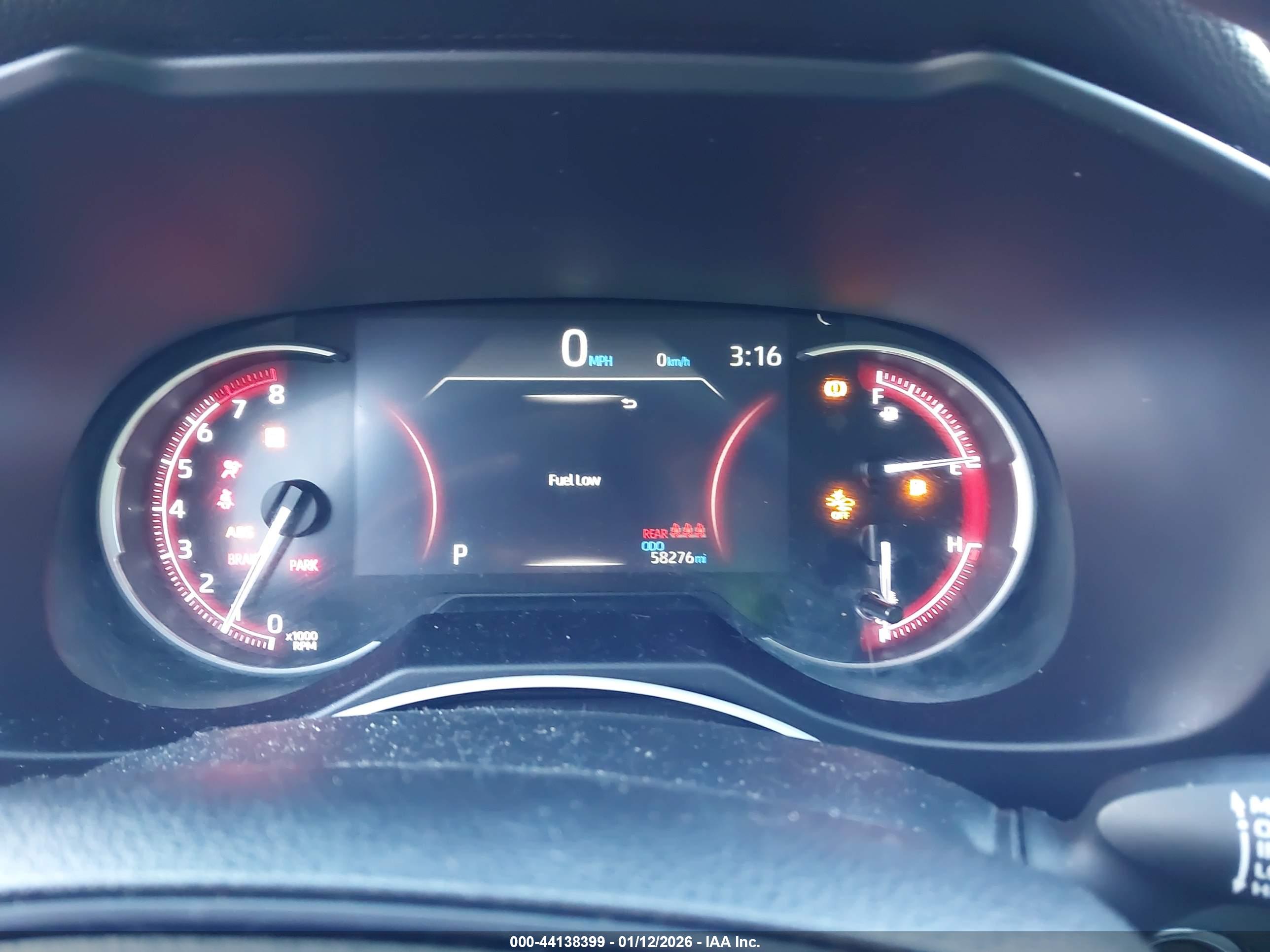 TOYOTA RAV4 image 7