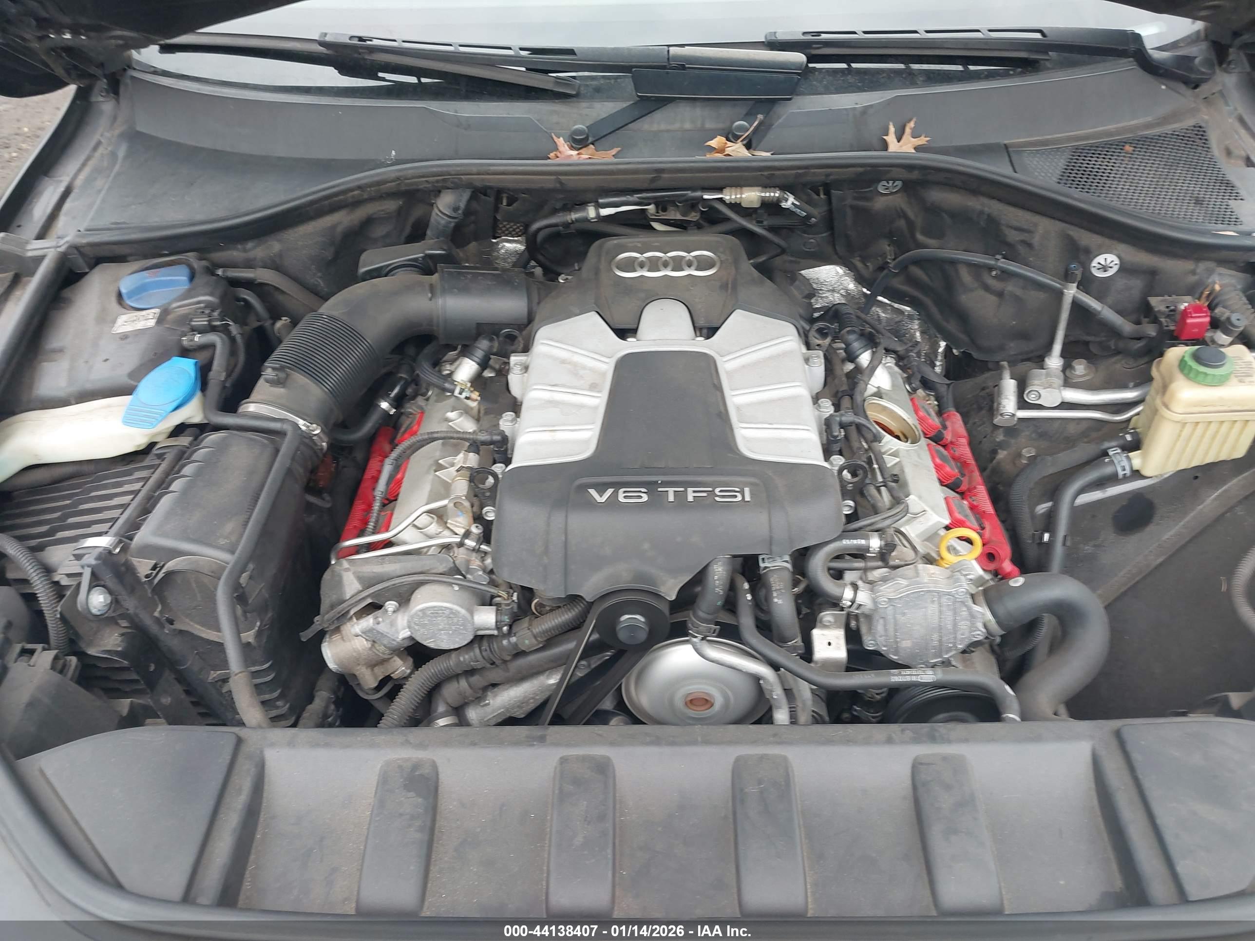 AUDI Q7 image 10