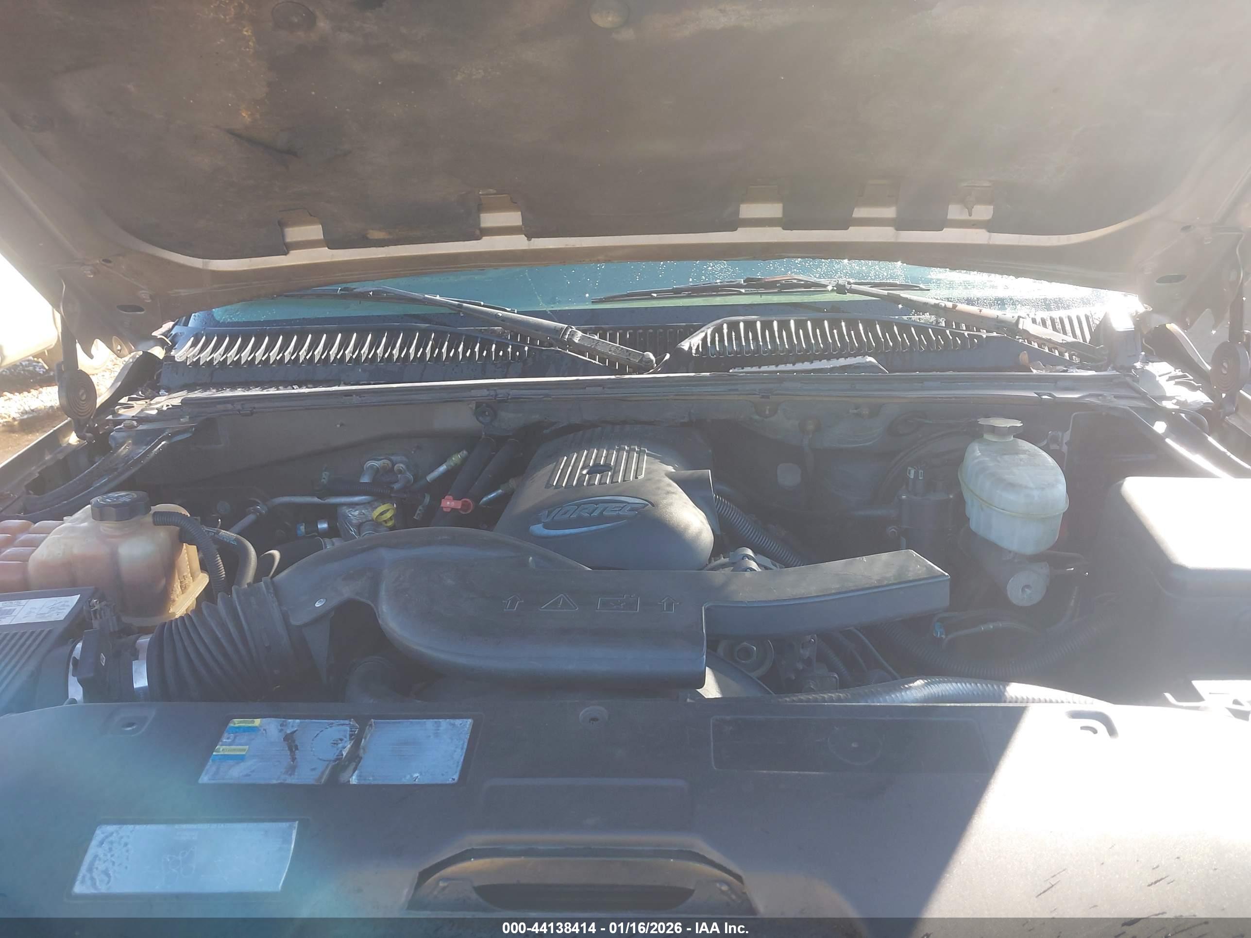 CHEVROLET TAHOE image 10