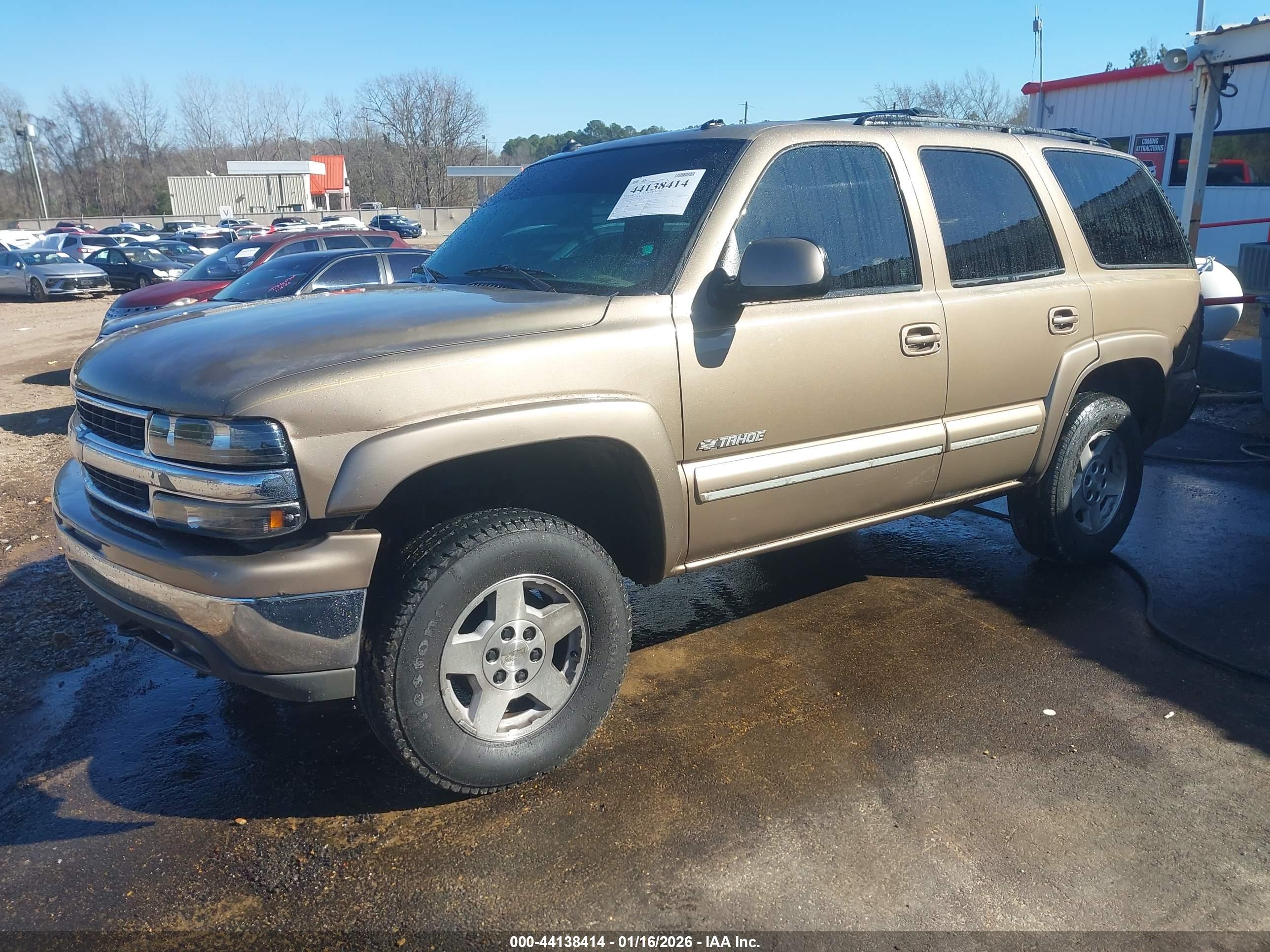 CHEVROLET TAHOE image 2