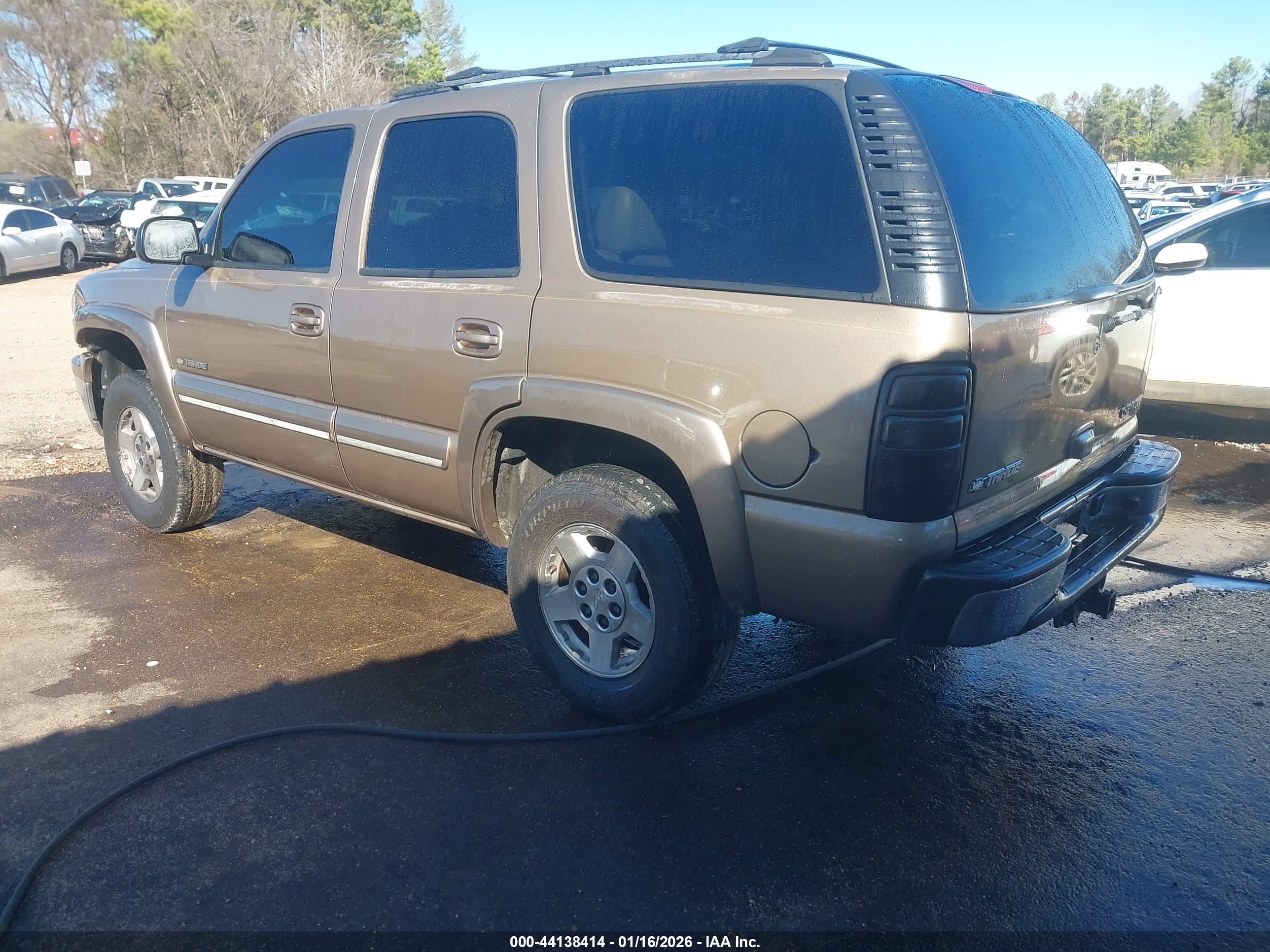 CHEVROLET TAHOE image 3