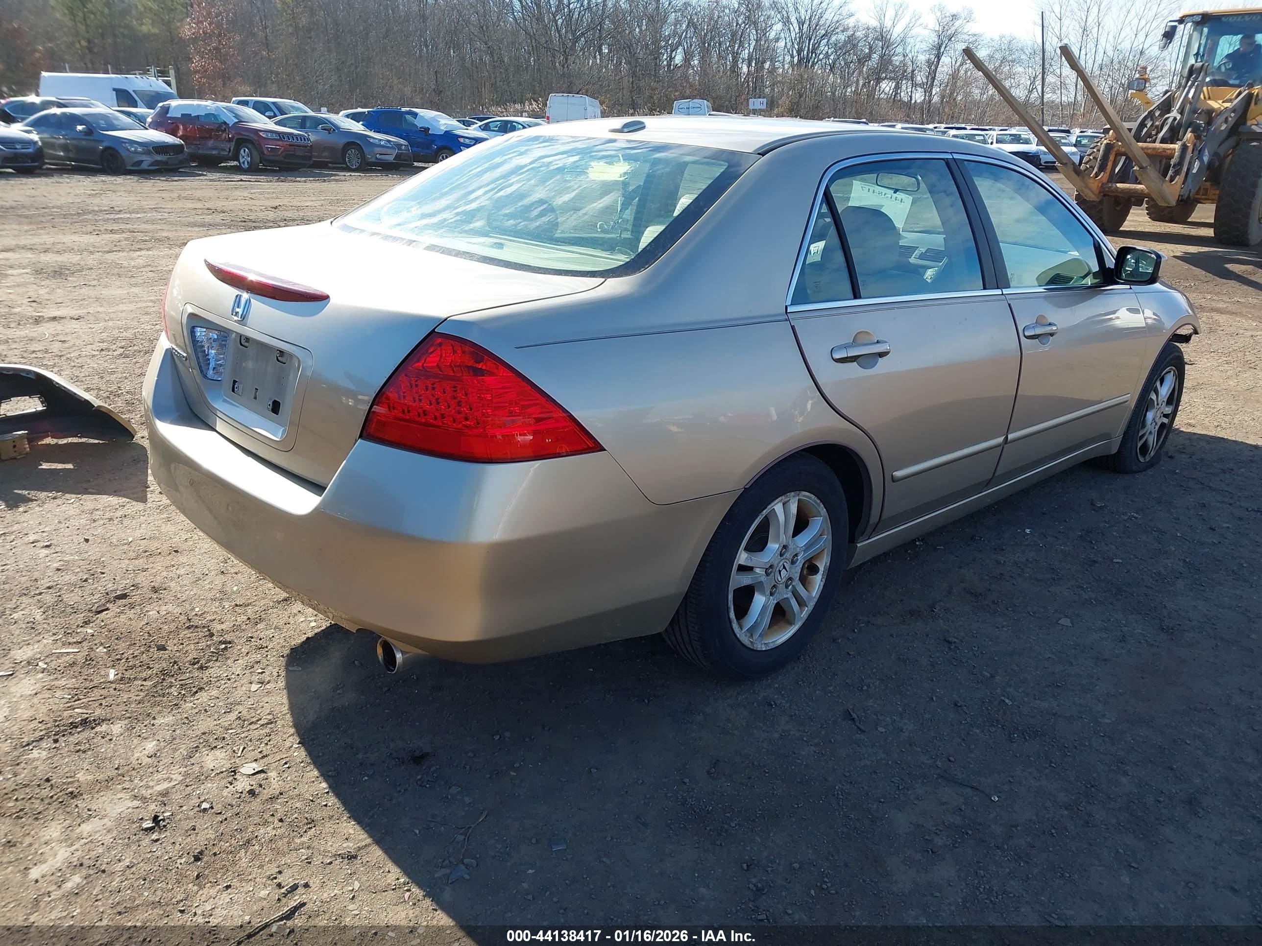 HONDA ACCORD image 4