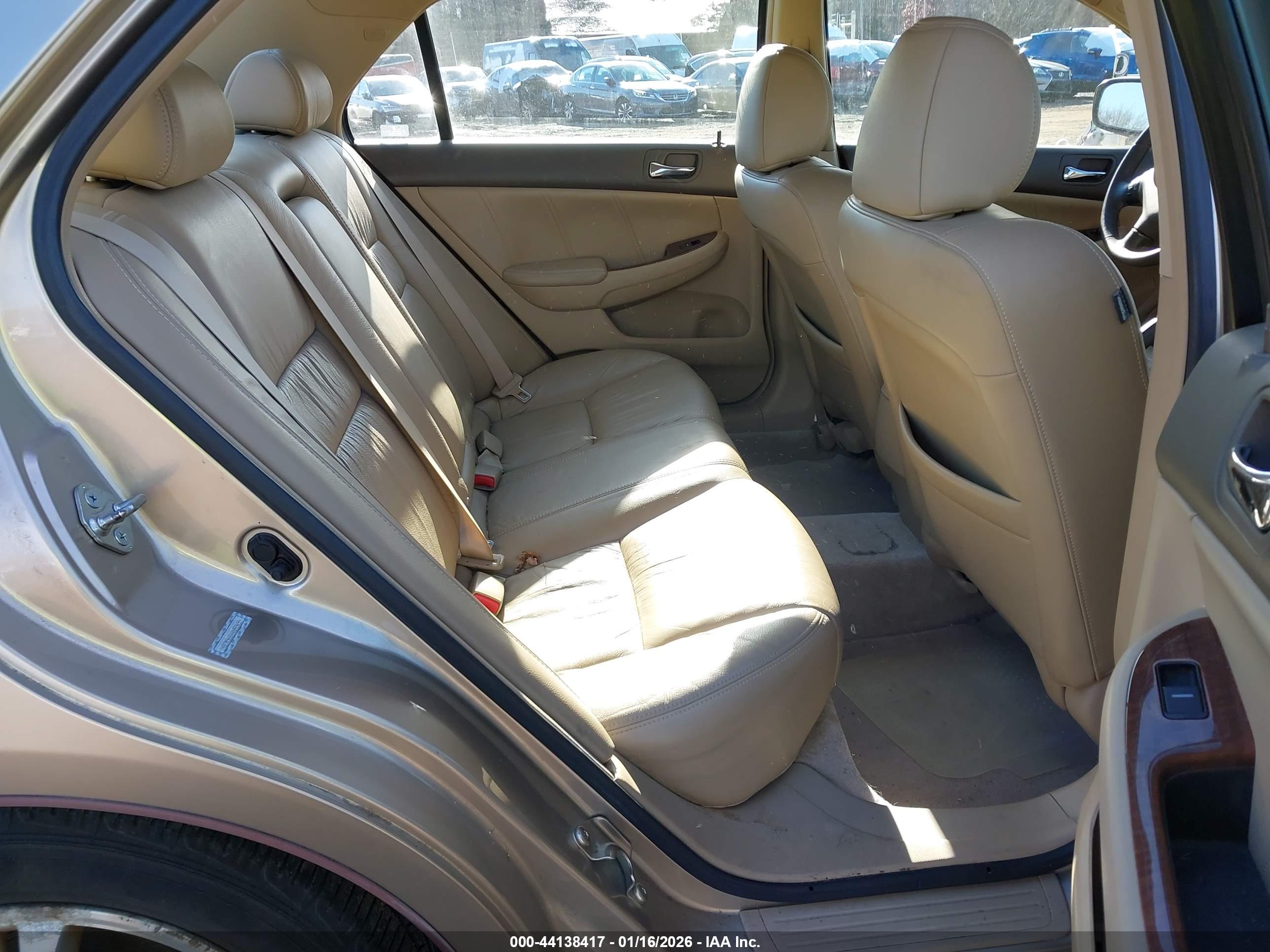 HONDA ACCORD image 8