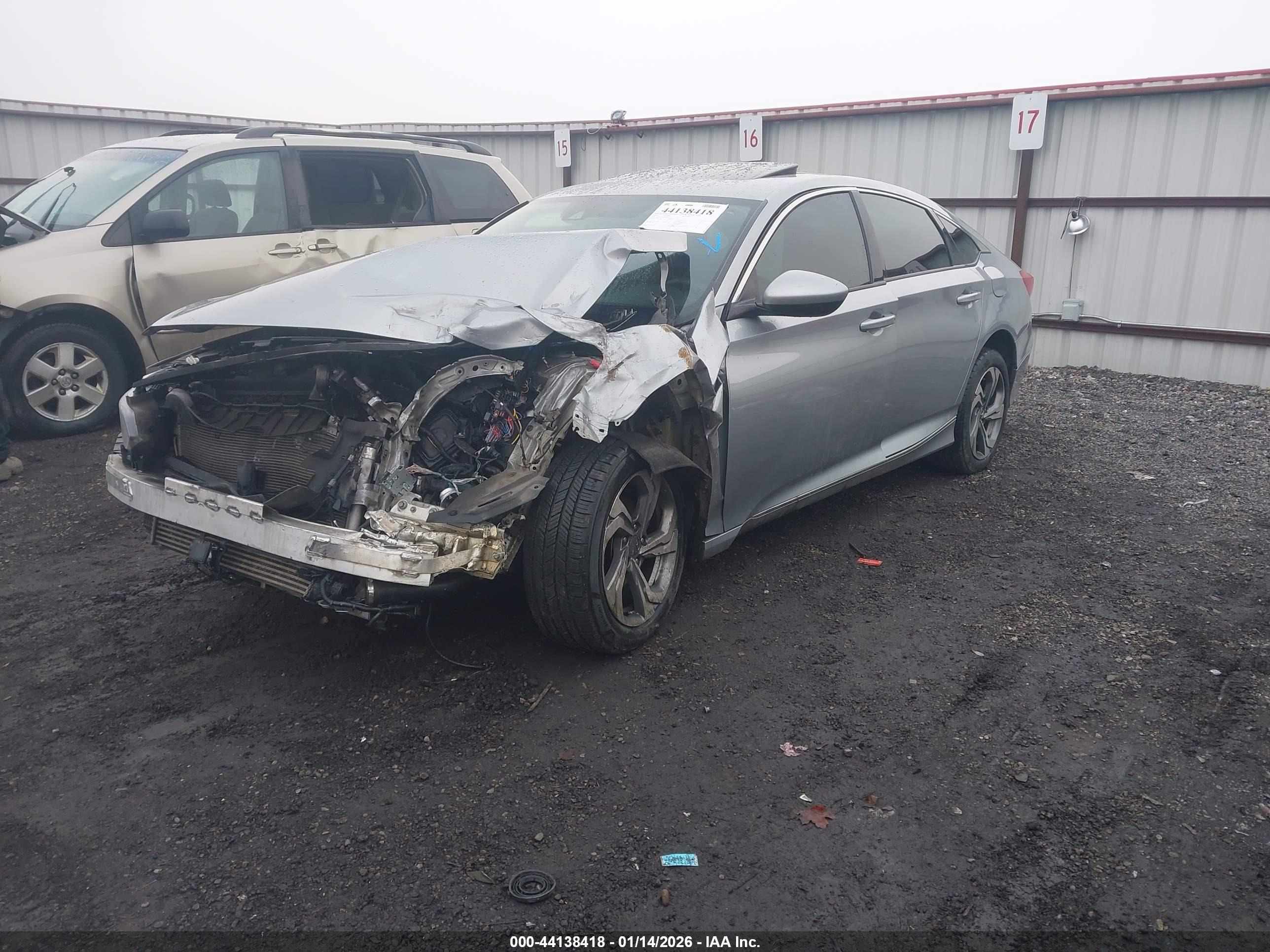 HONDA ACCORD image 2