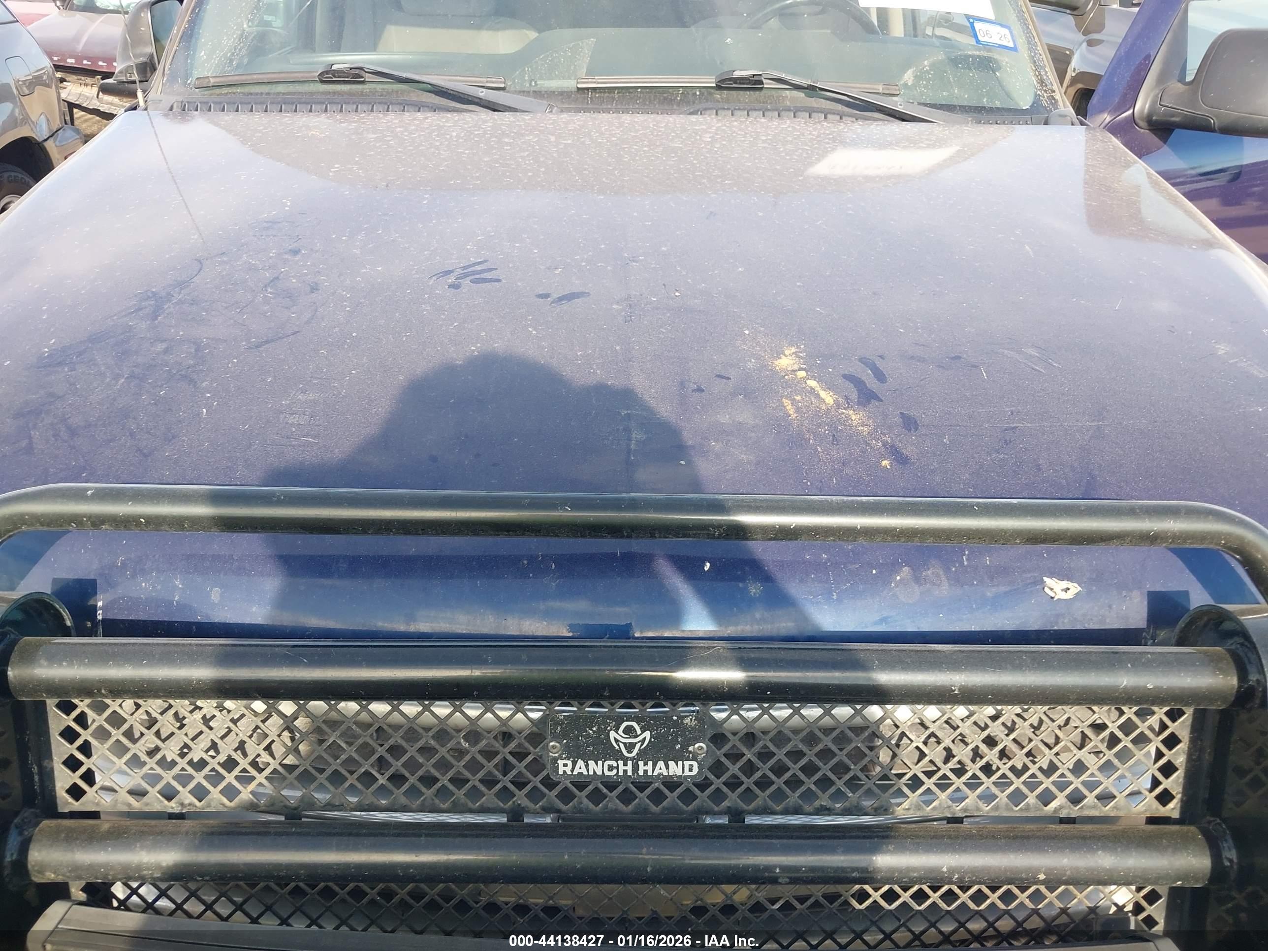 CHEVROLET TAHOE image 10