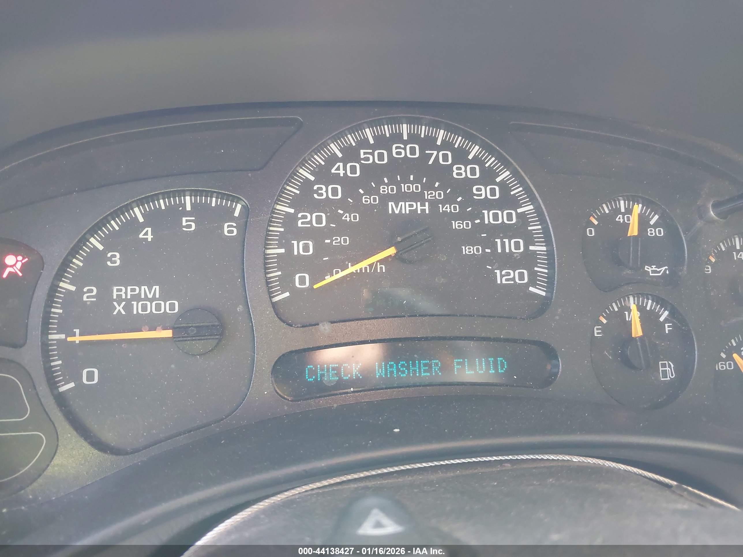 CHEVROLET TAHOE image 7