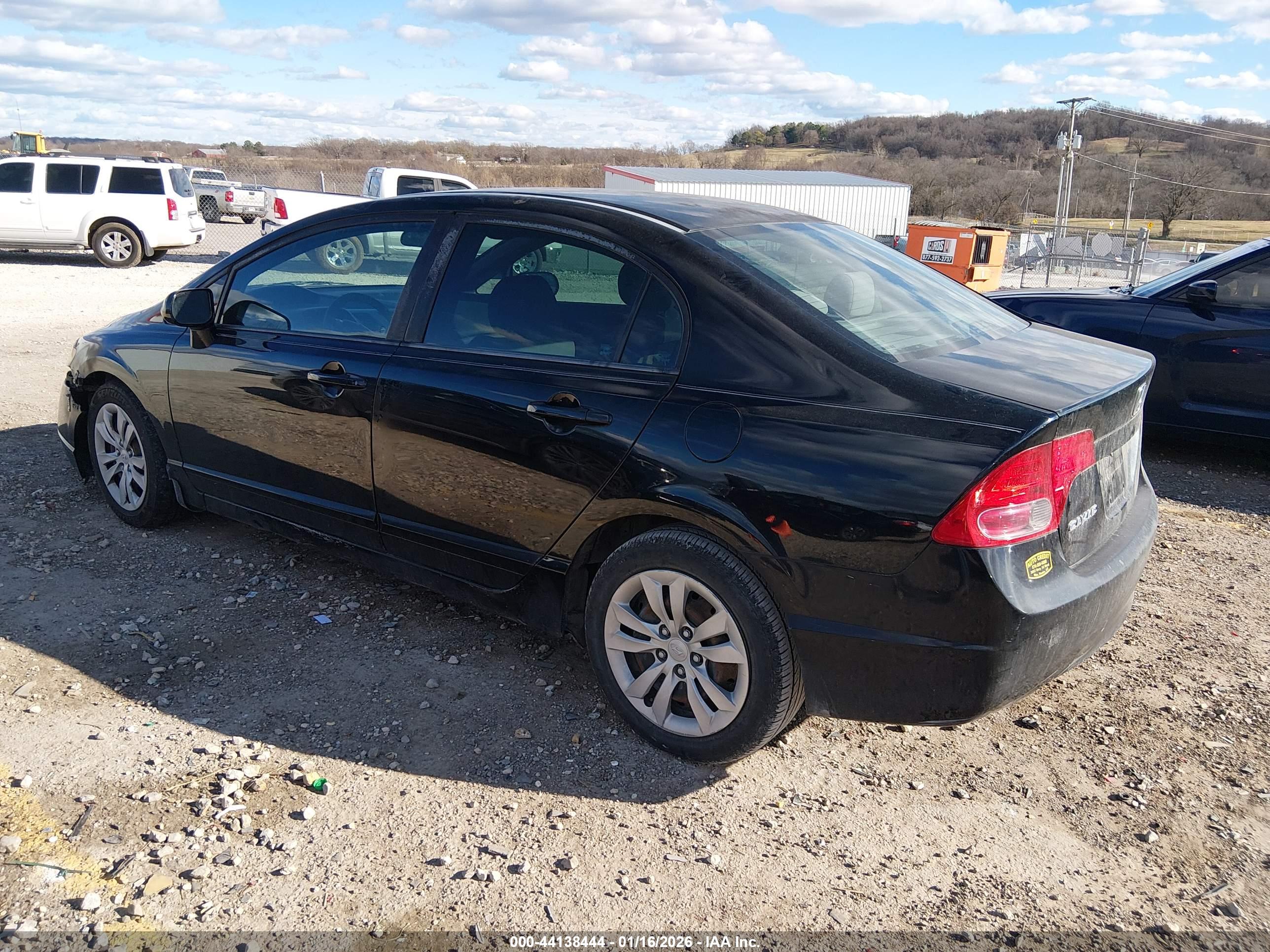 HONDA CIVIC image 3