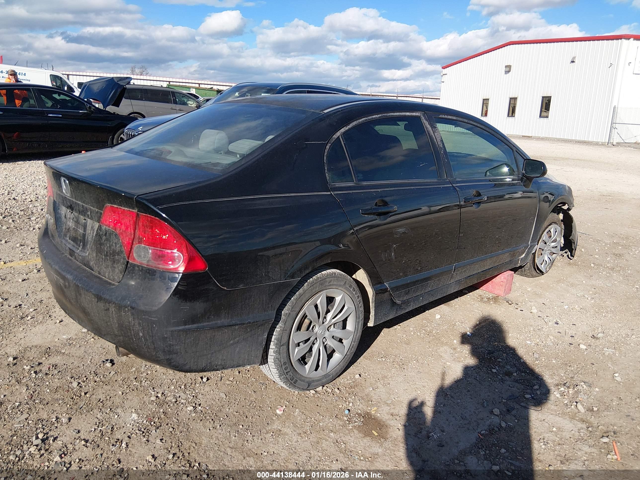 HONDA CIVIC image 4
