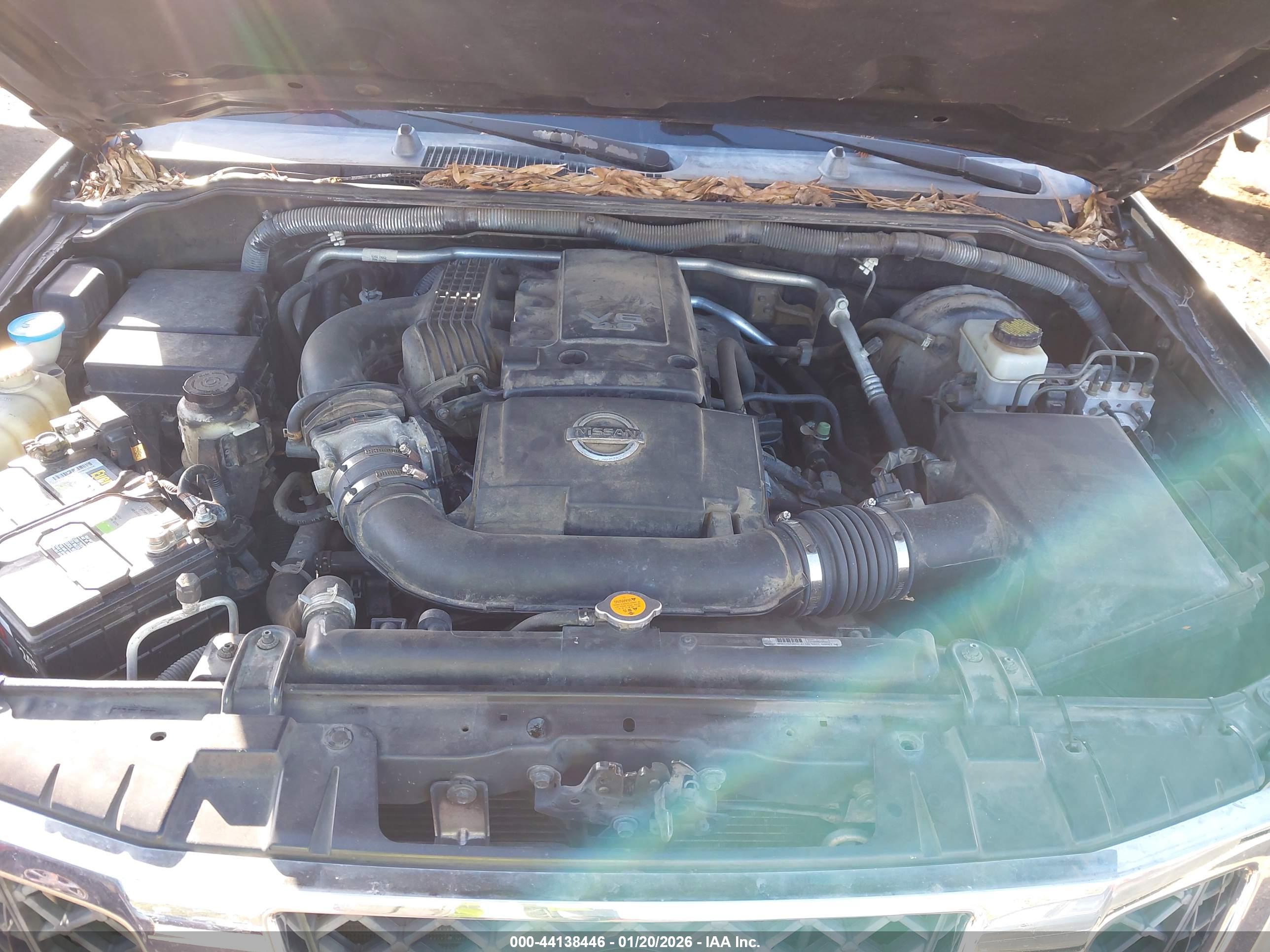 NISSAN FRONTIER image 10