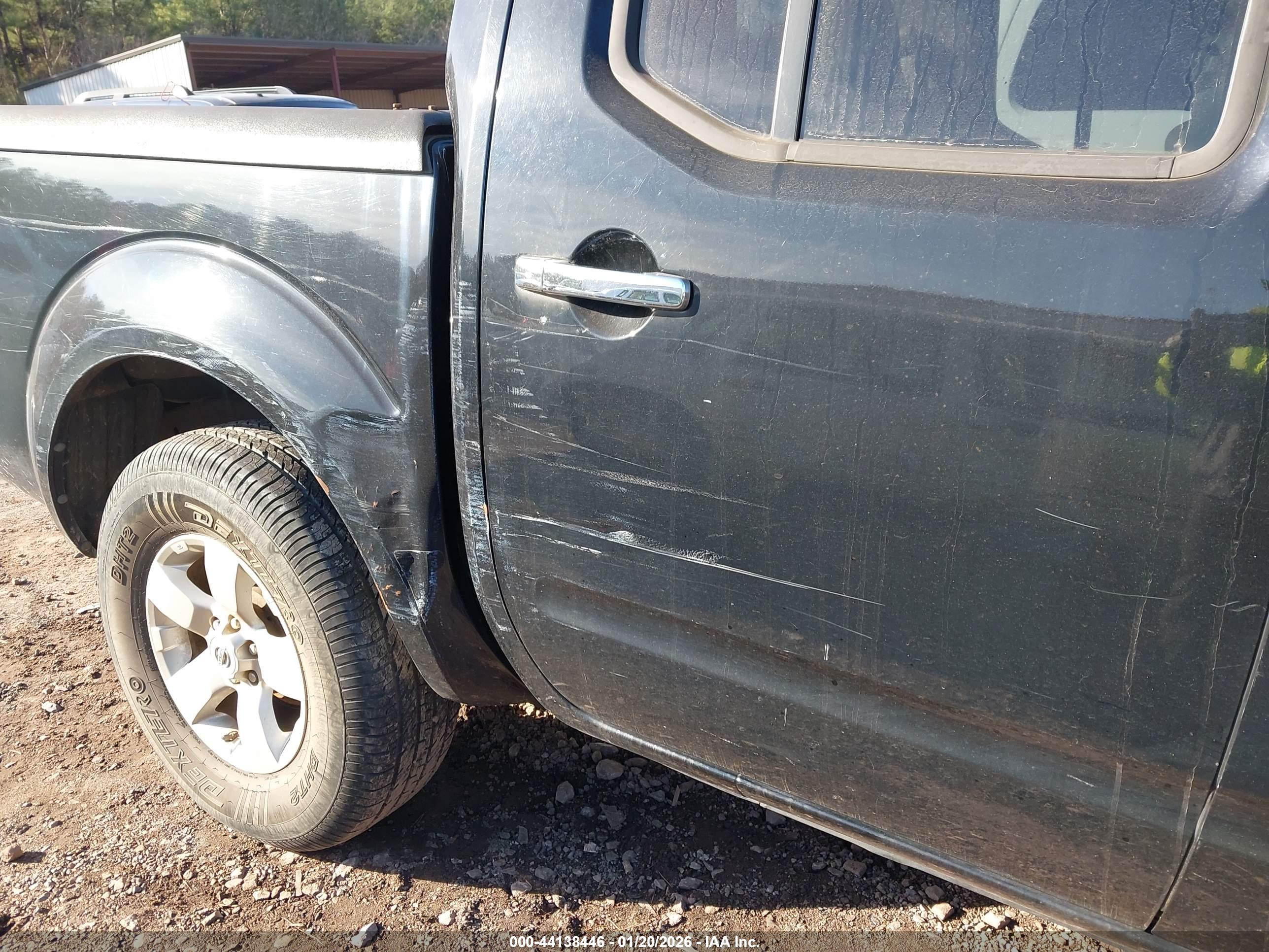 NISSAN FRONTIER image 6