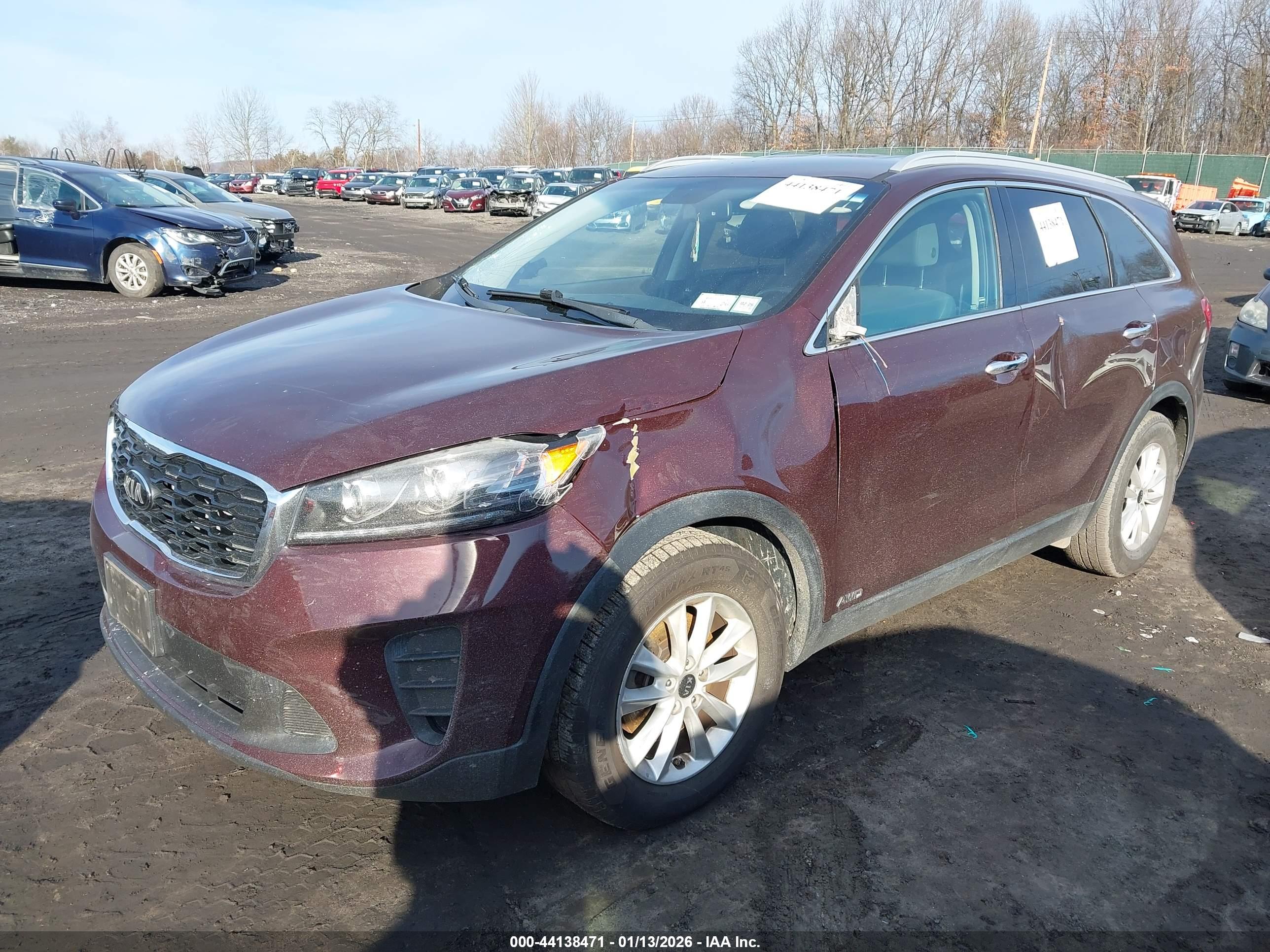 KIA SORENTO image 2