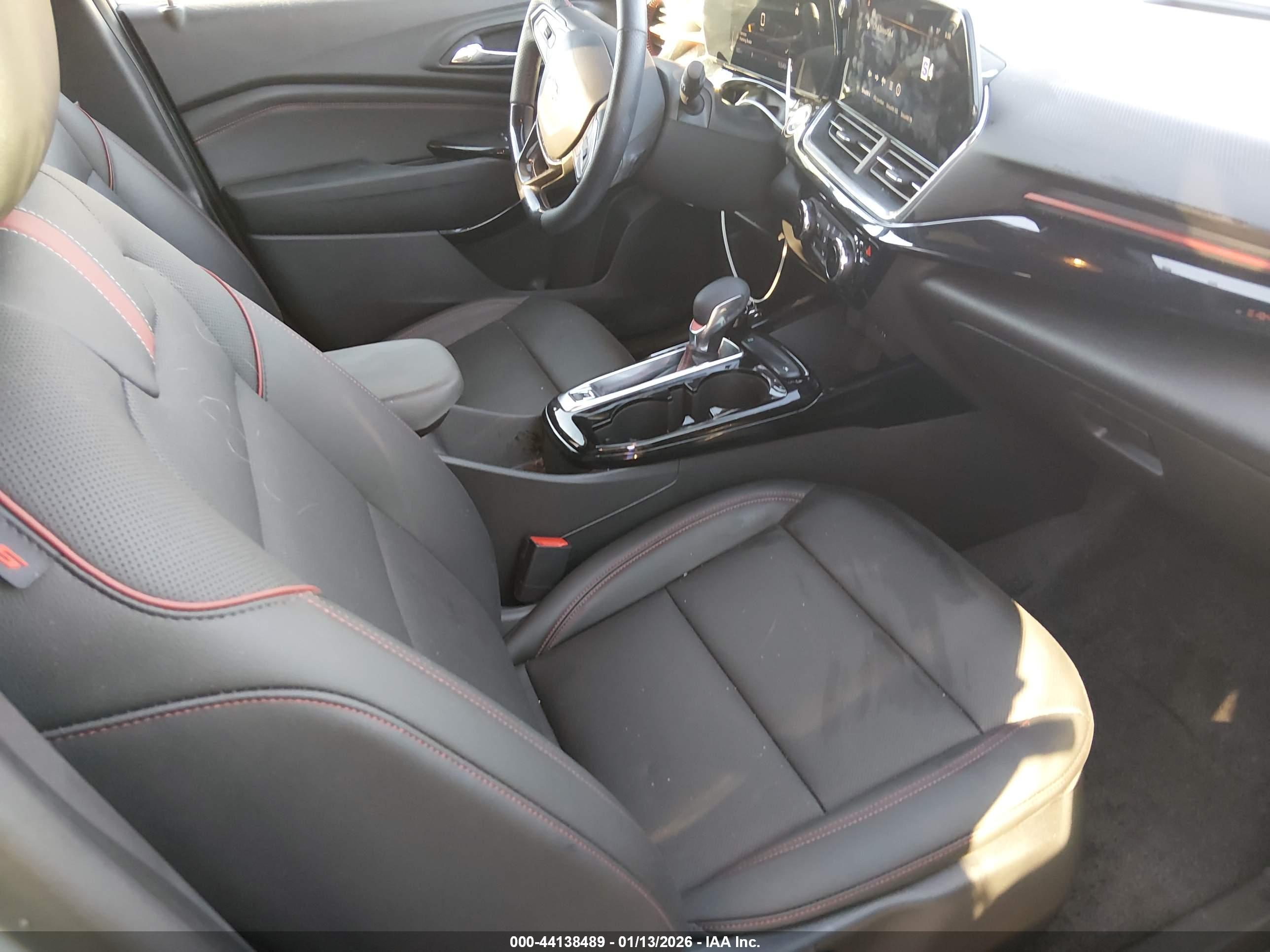 CHEVROLET TRAX image 5