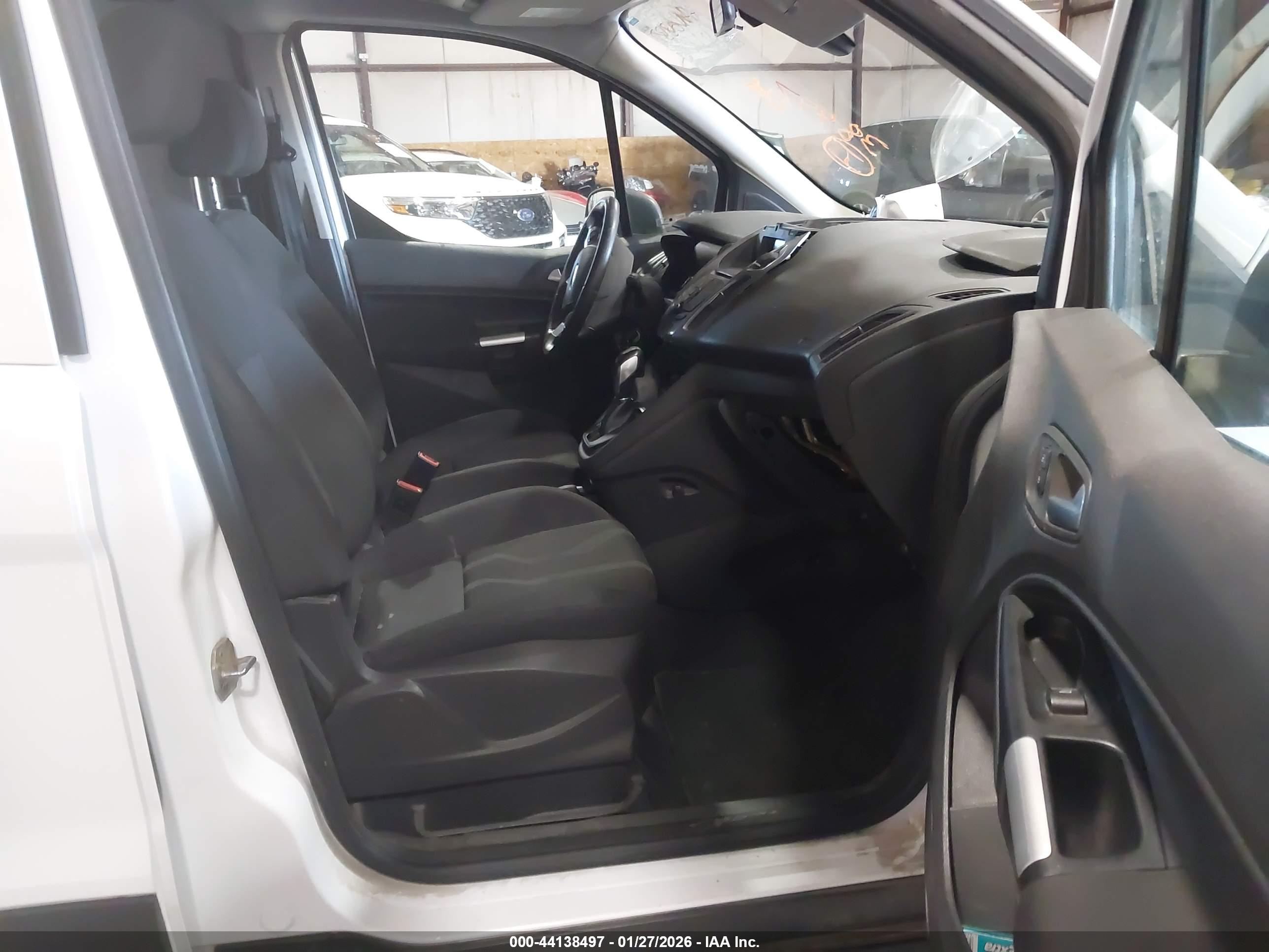 FORD TRANSIT image 5