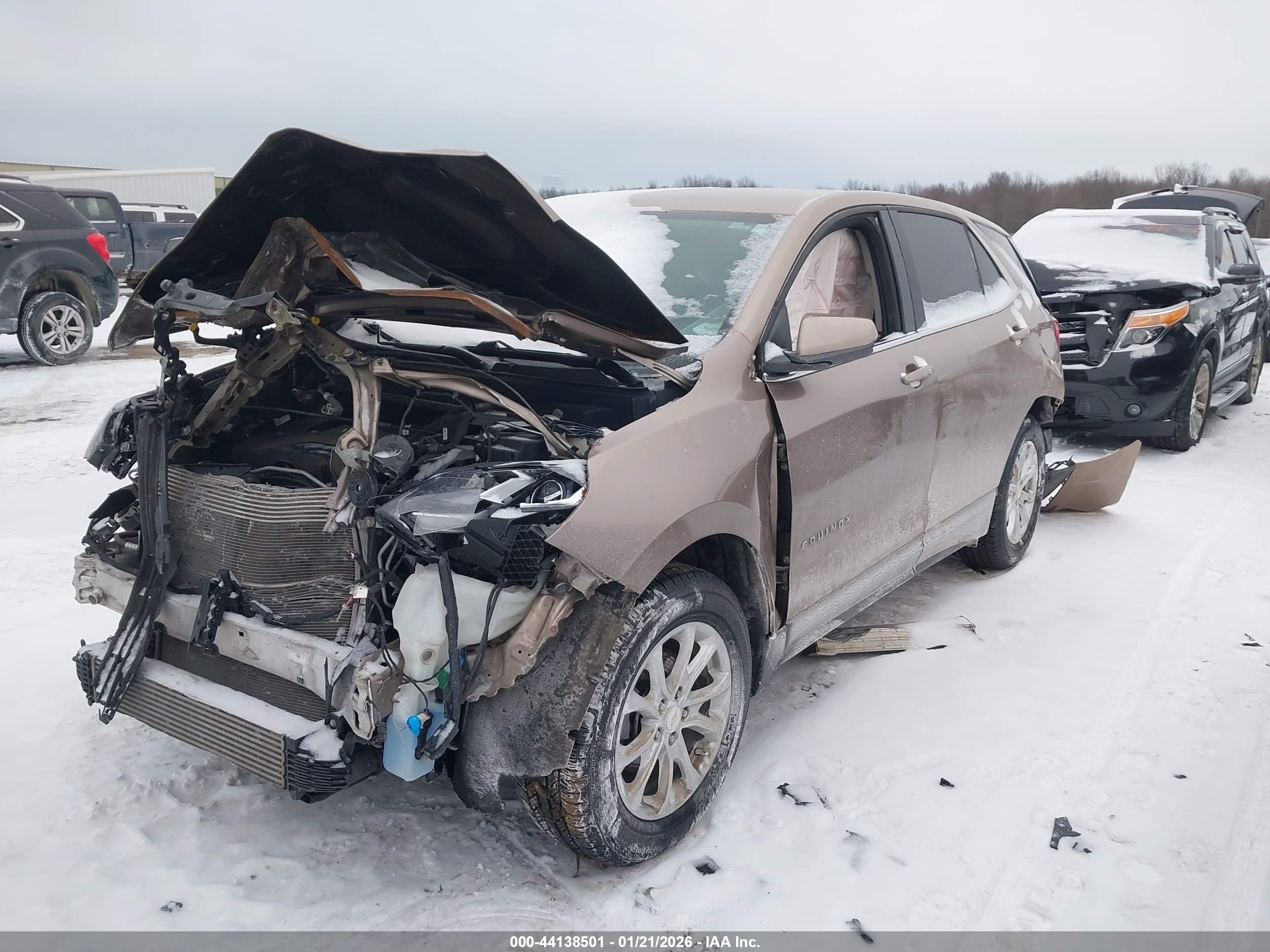 CHEVROLET EQUINOX image 2