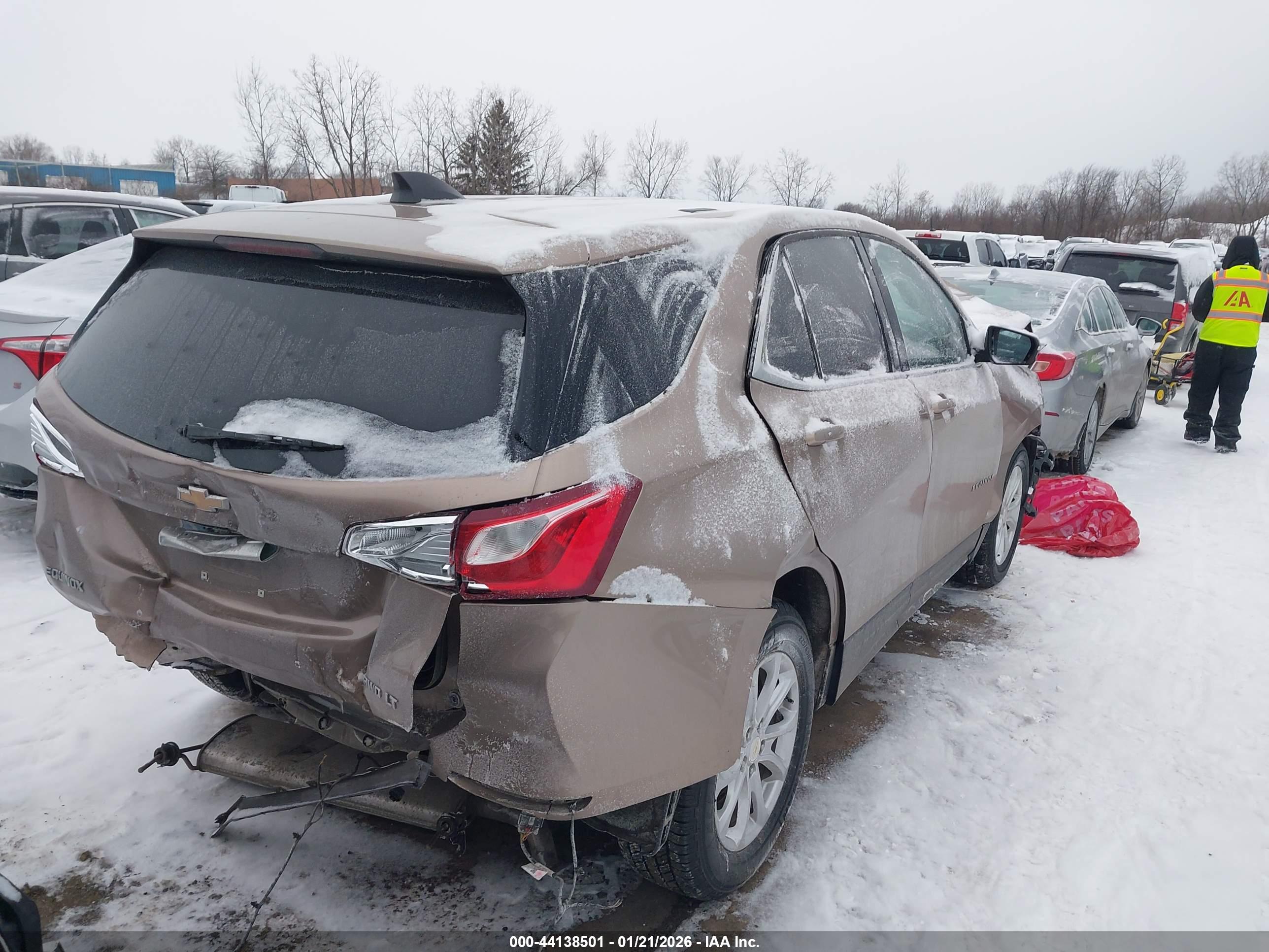 CHEVROLET EQUINOX image 4