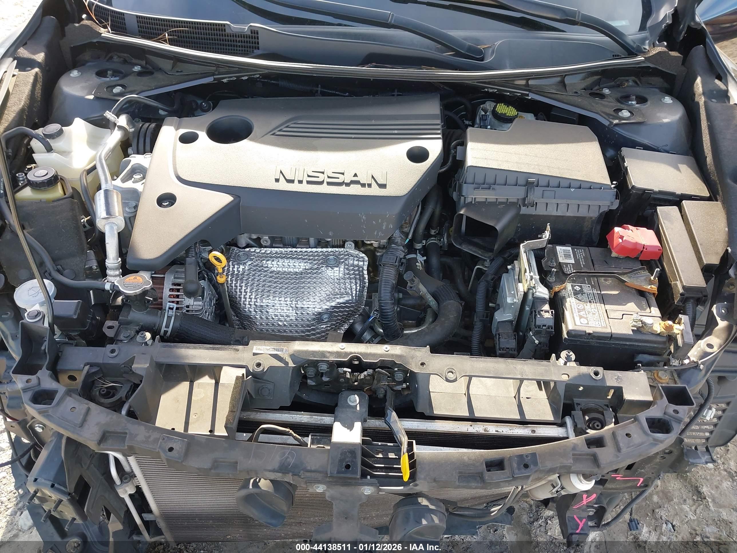 NISSAN ALTIMA image 10
