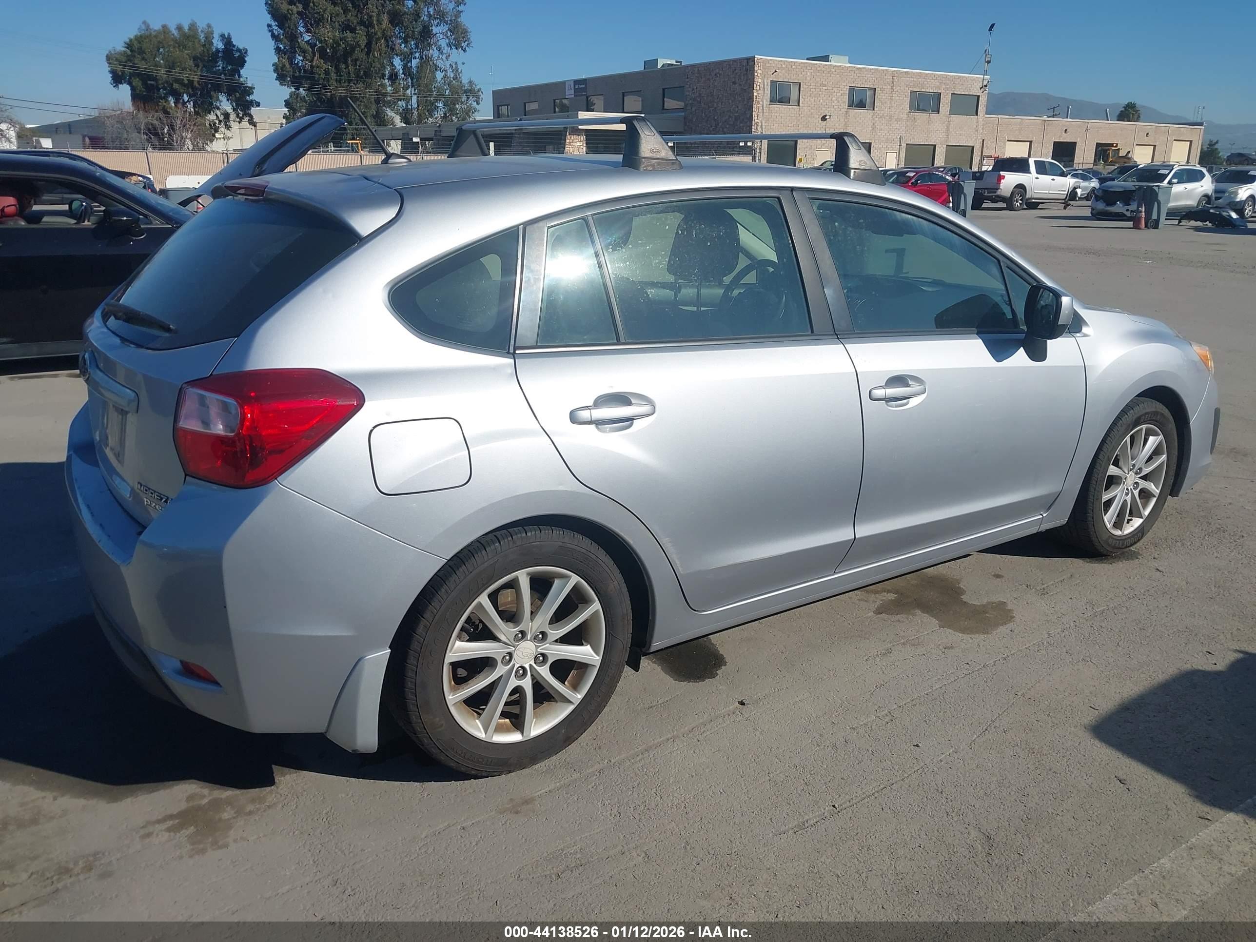 SUBARU IMPREZA image 4