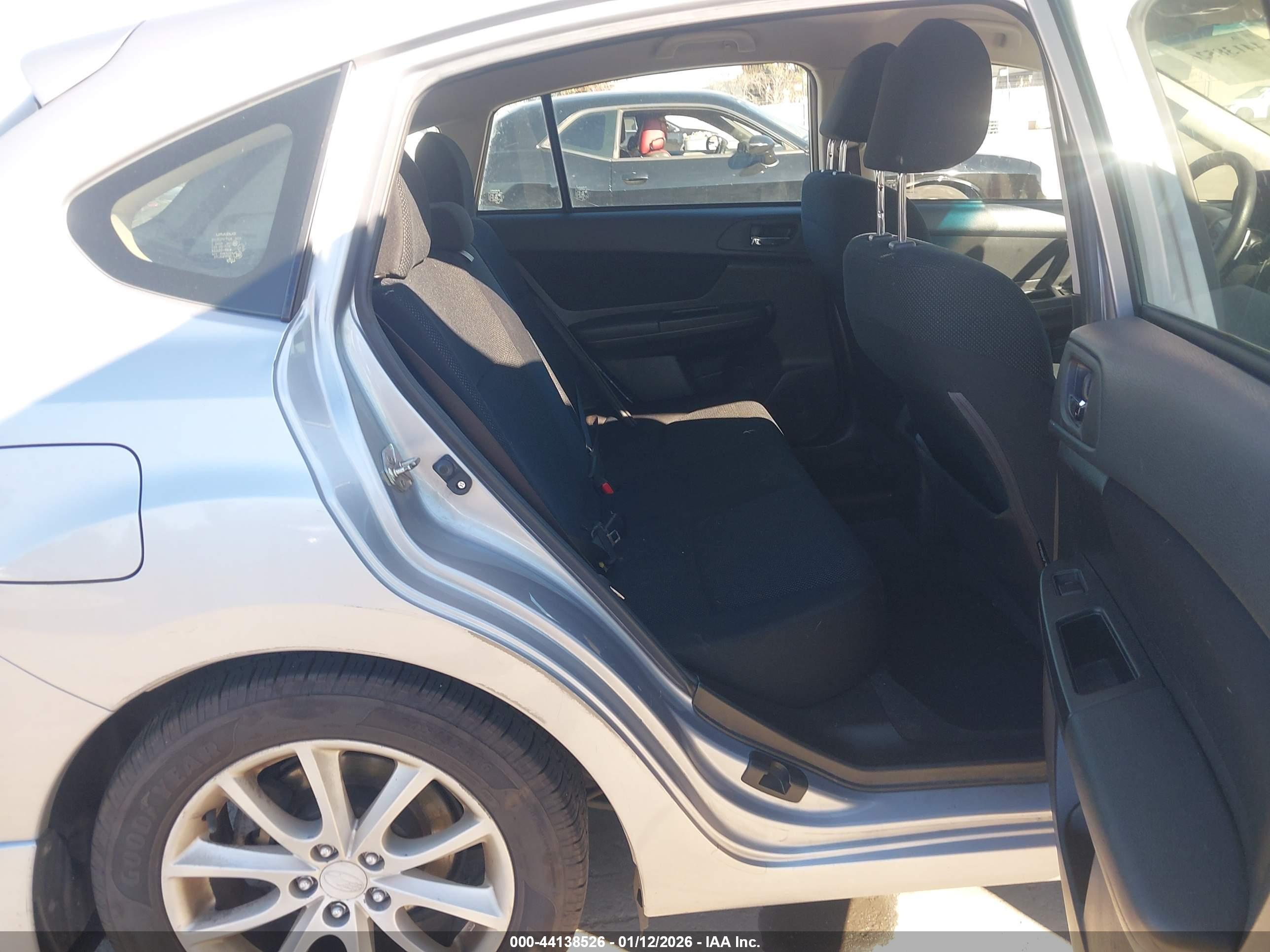 SUBARU IMPREZA image 8