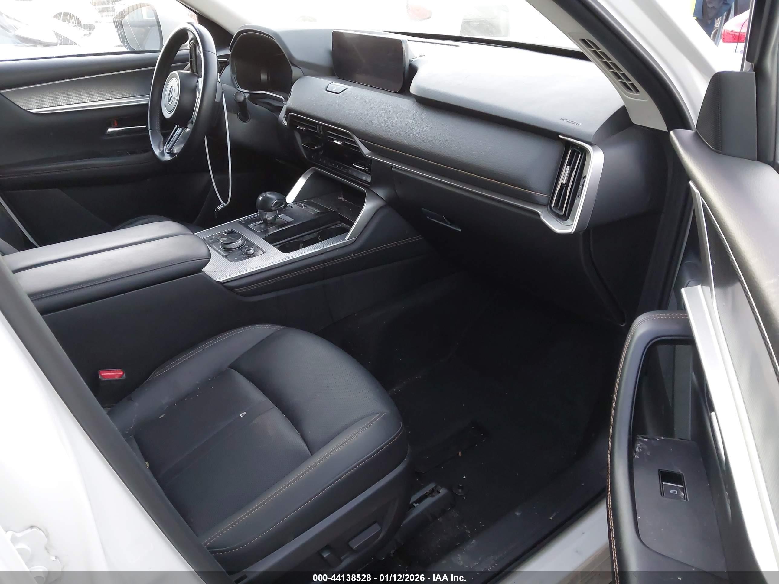MAZDA CX-90 image 5