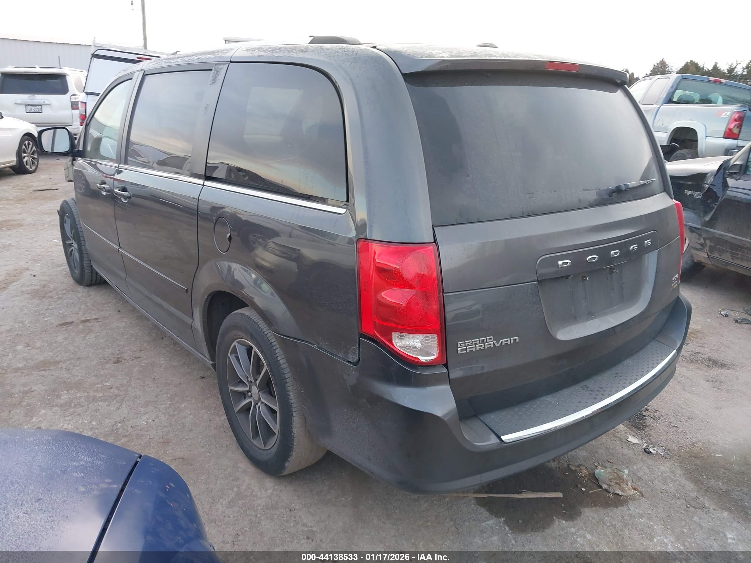 DODGE GRAND image 3