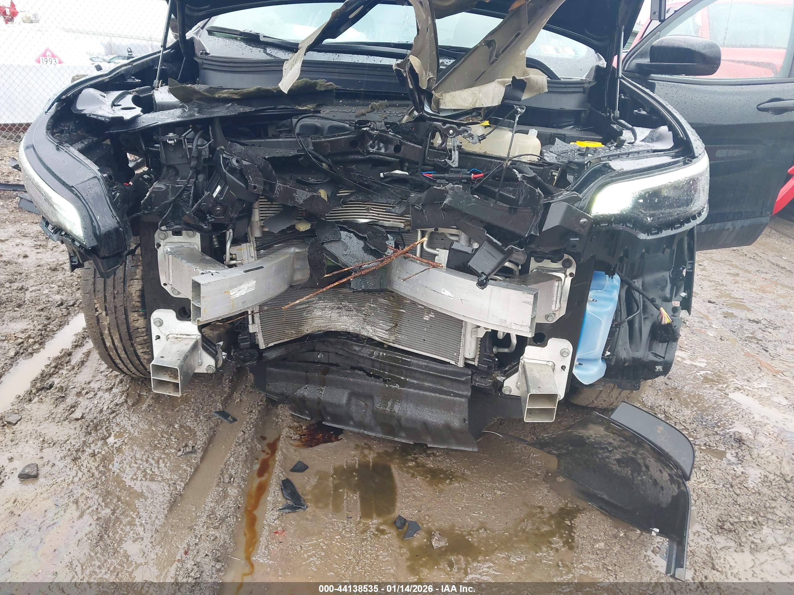 JEEP CHEROKEE image 6