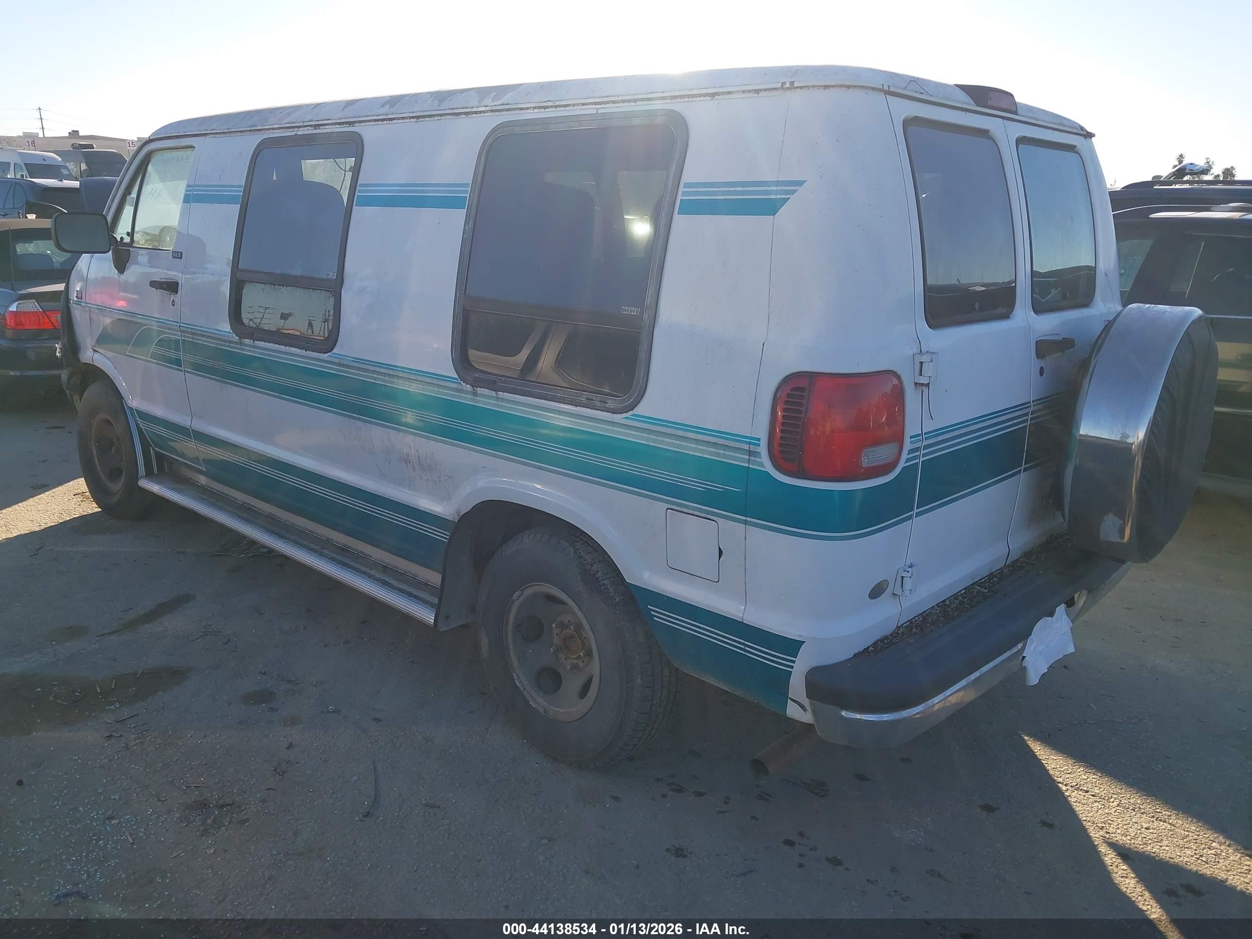 DODGE RAM image 3