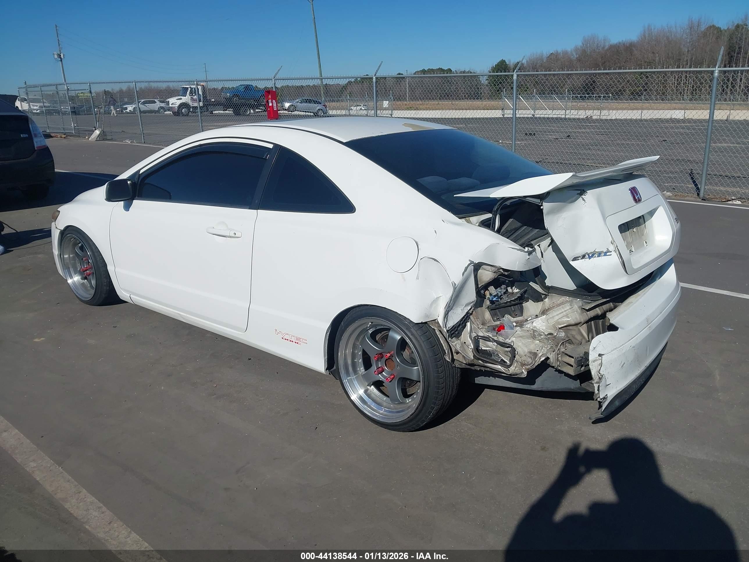 HONDA CIVIC image 3