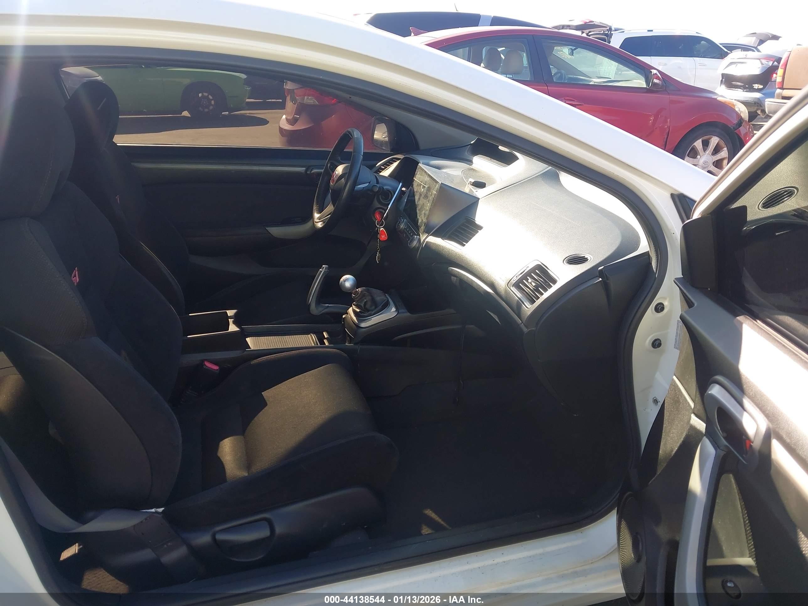 HONDA CIVIC image 5