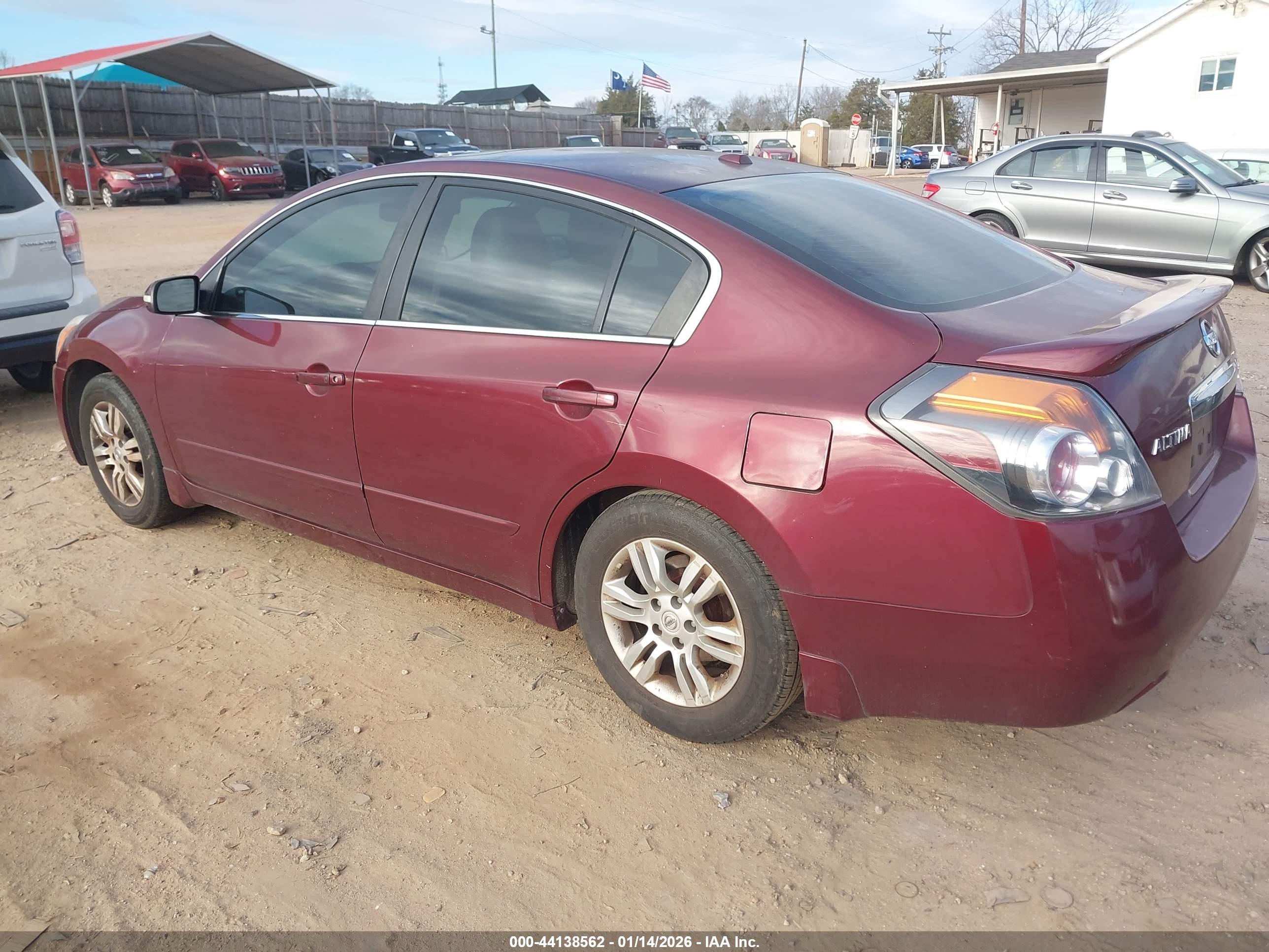 NISSAN ALTIMA image 3
