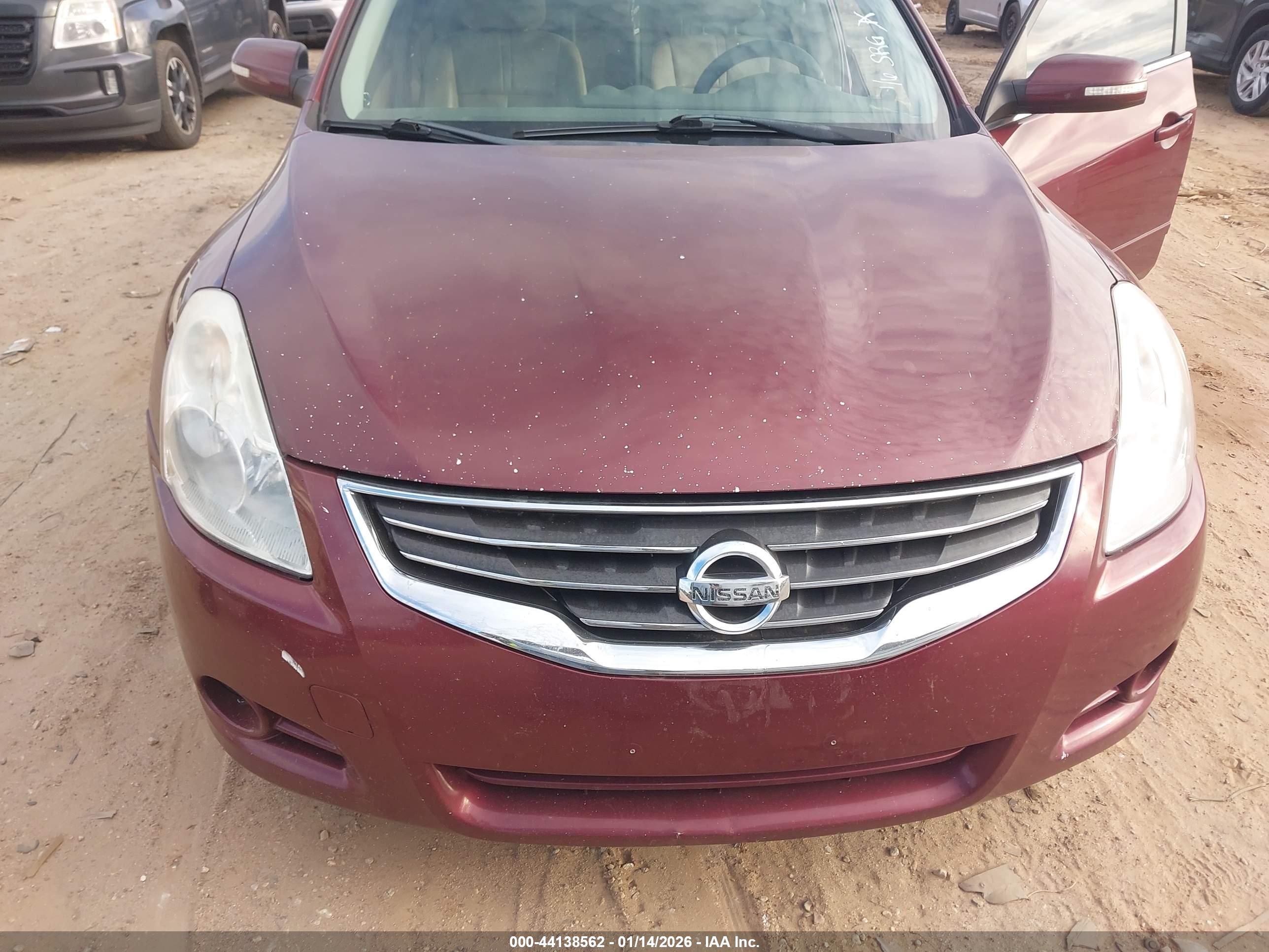 NISSAN ALTIMA image 6