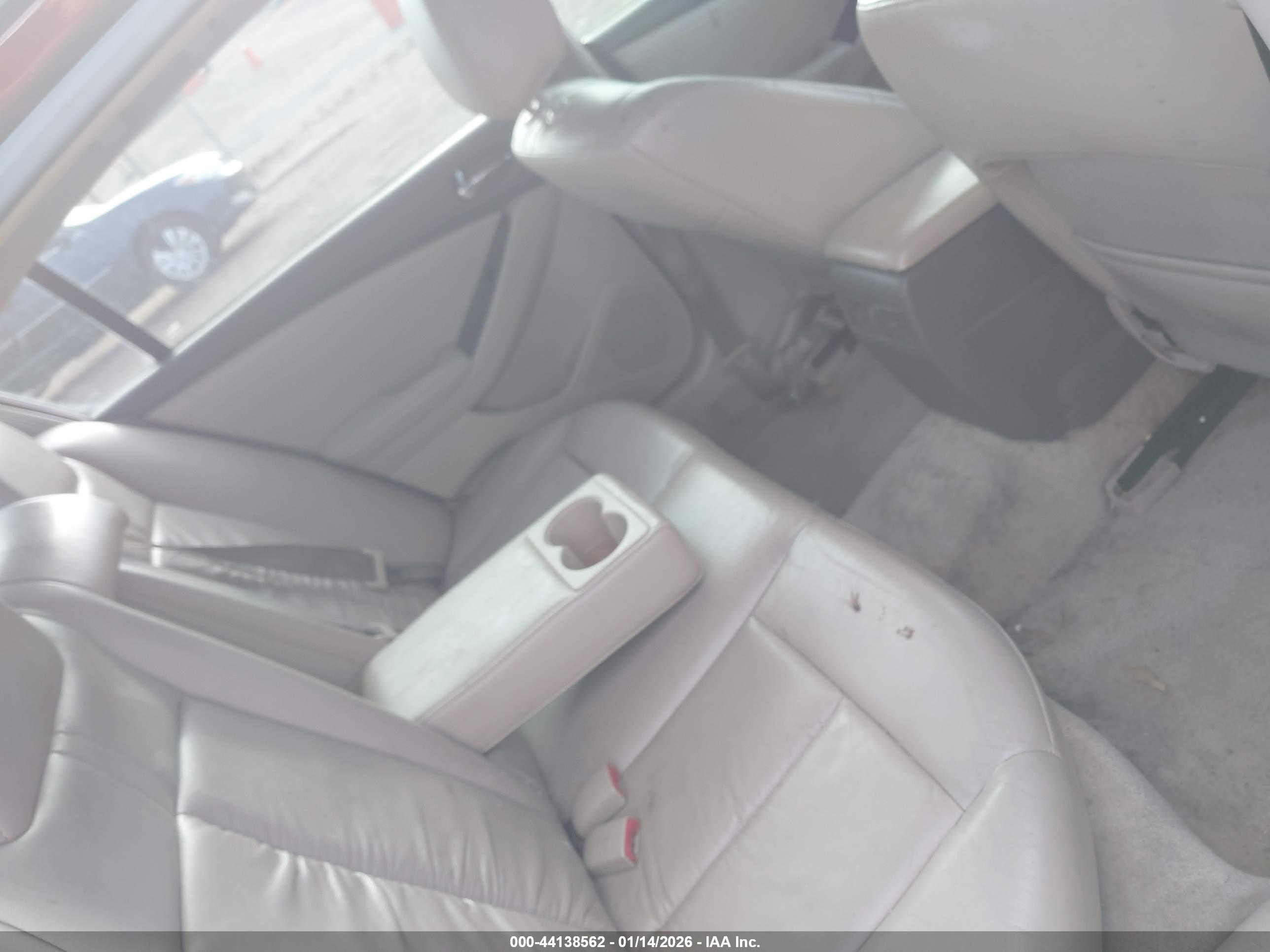 NISSAN ALTIMA image 8
