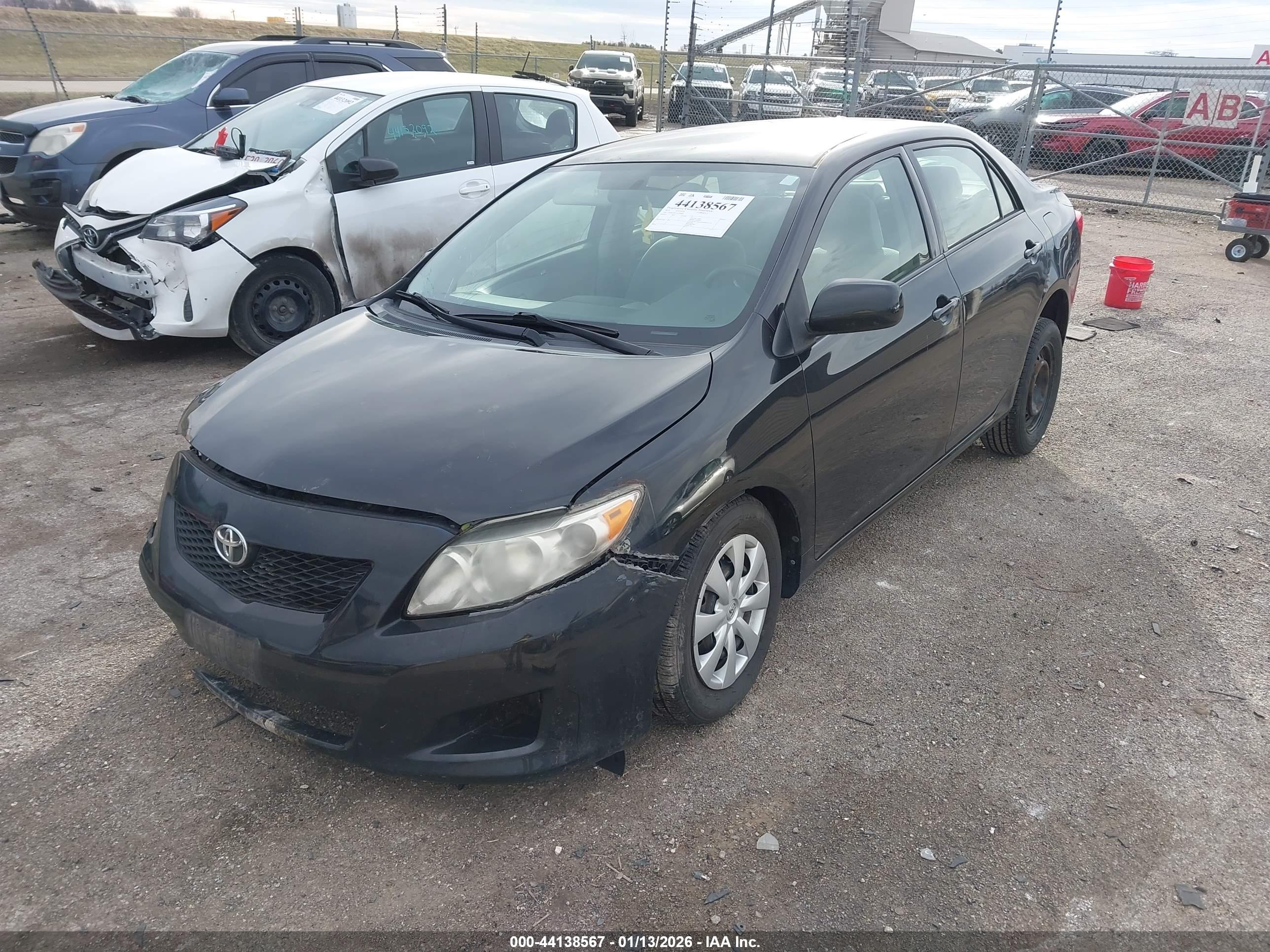 TOYOTA COROLLA image 2