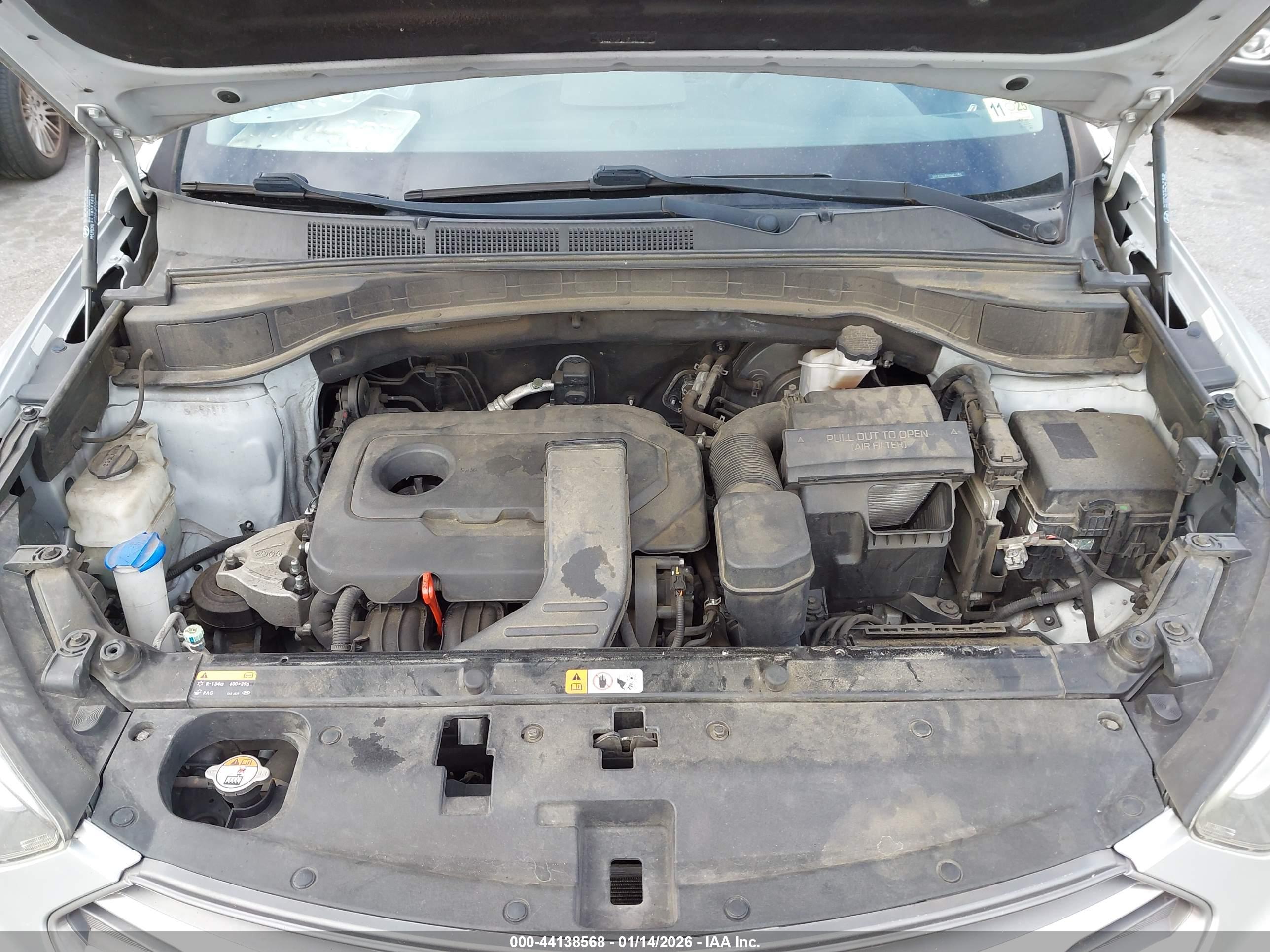 HYUNDAI SANTA image 10