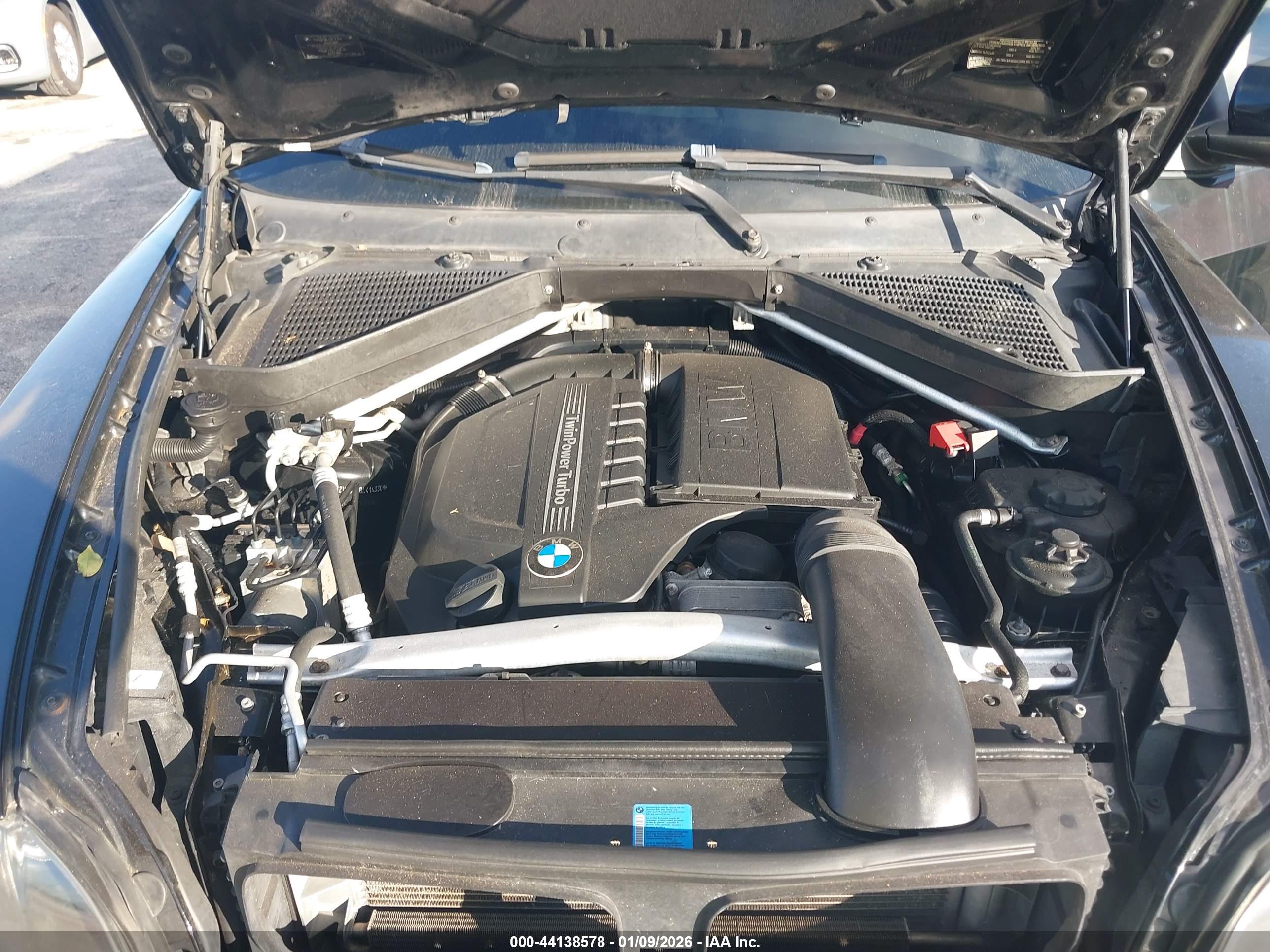 BMW X5 image 10