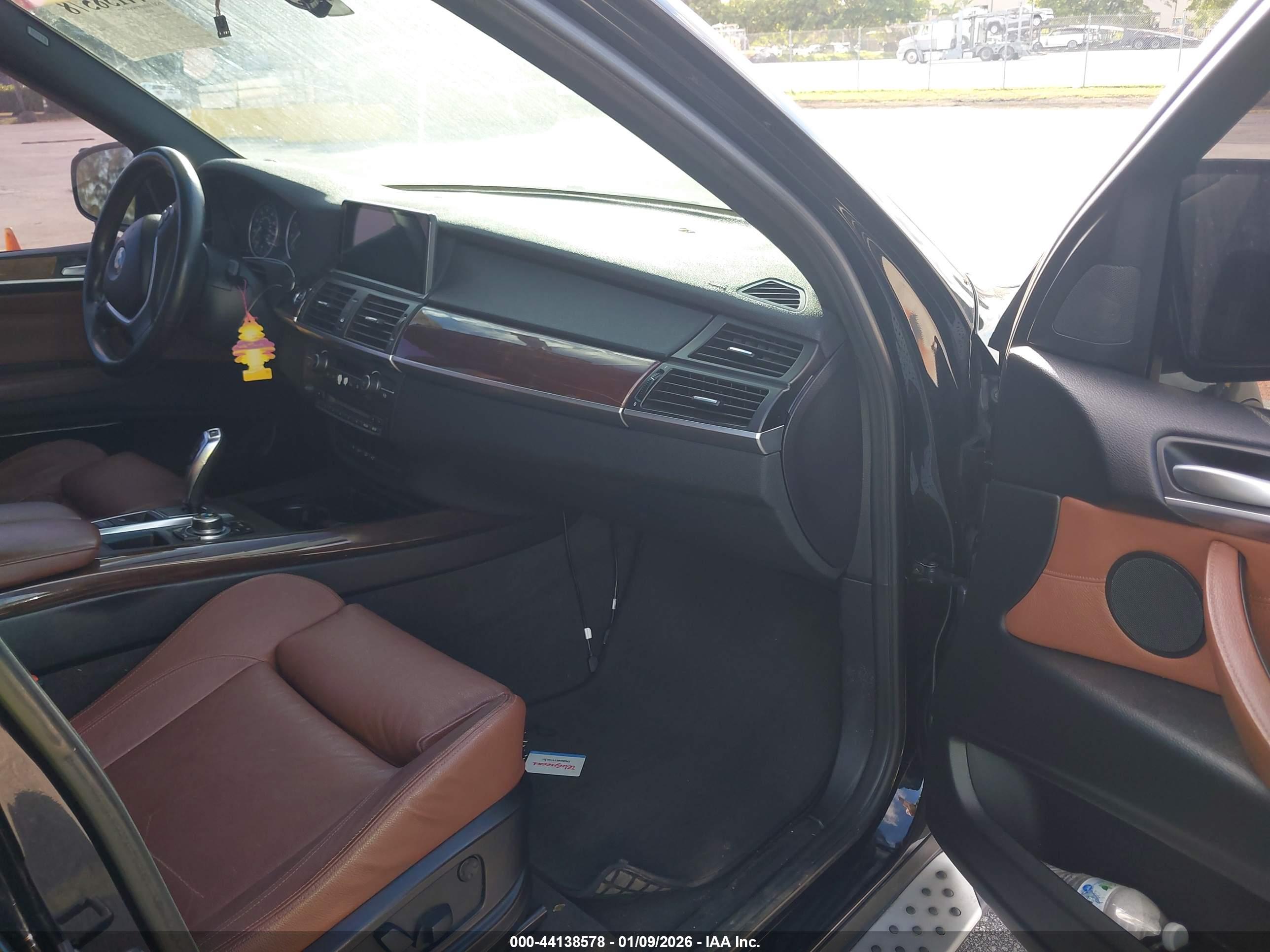 BMW X5 image 5