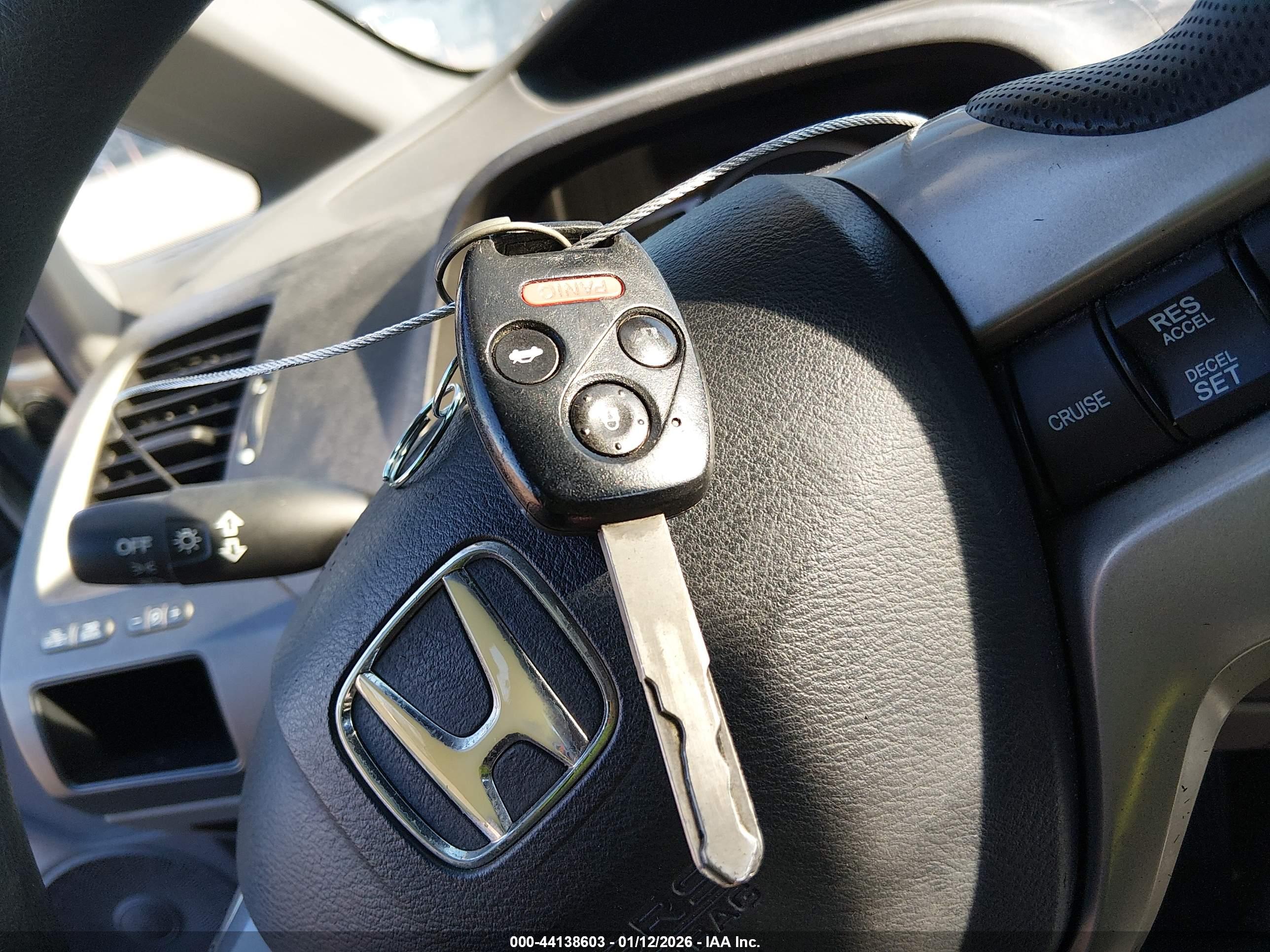 HONDA CIVIC image 11