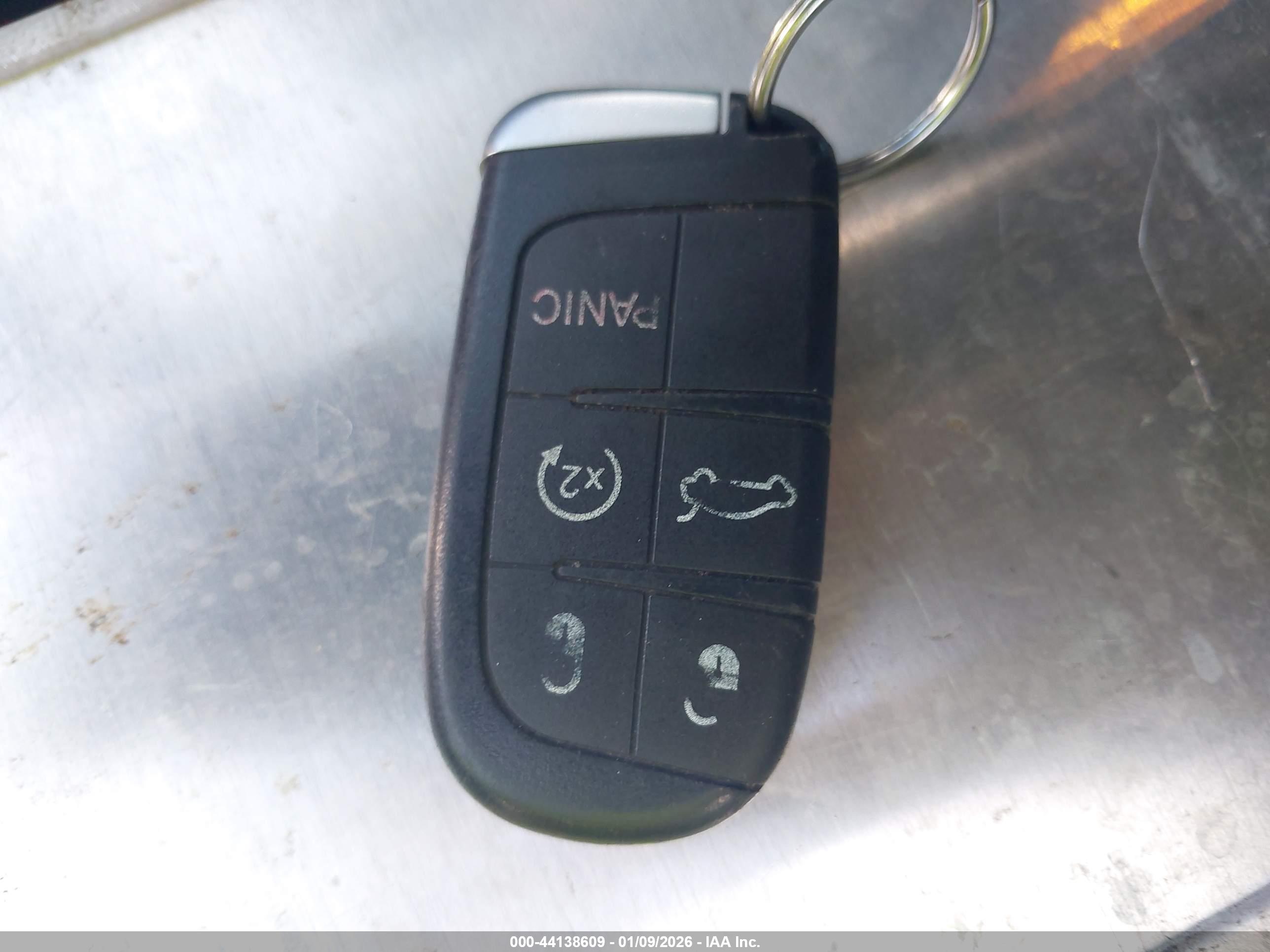 JEEP GRAND image 11