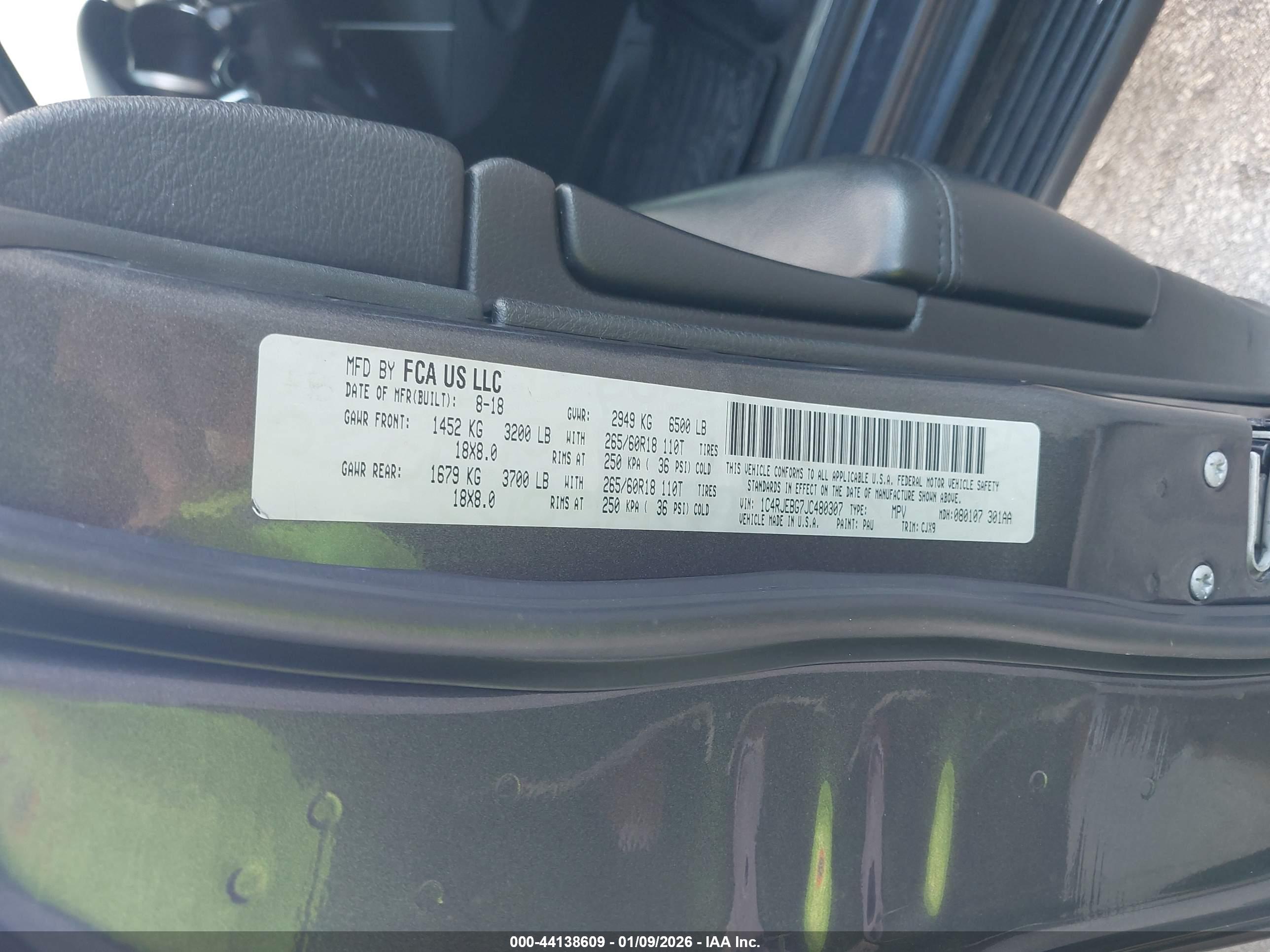 JEEP GRAND image 9