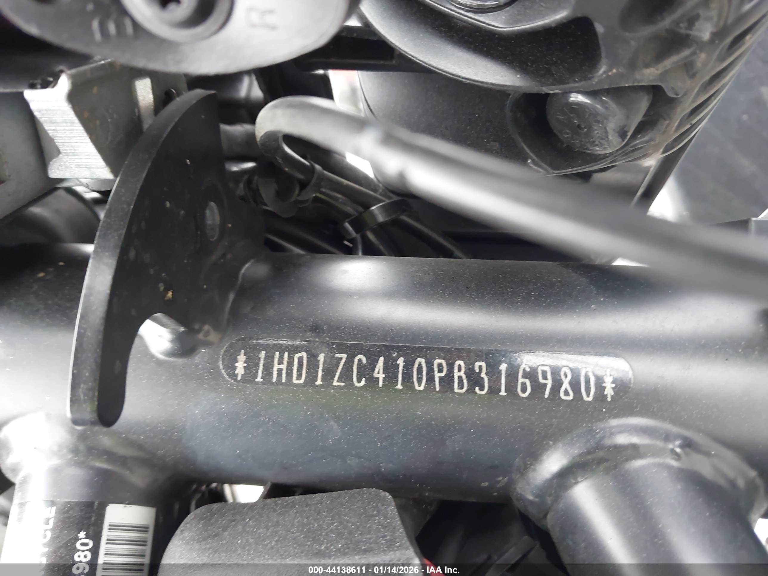 HARLEY-DAVIDSON RH1250 image 10