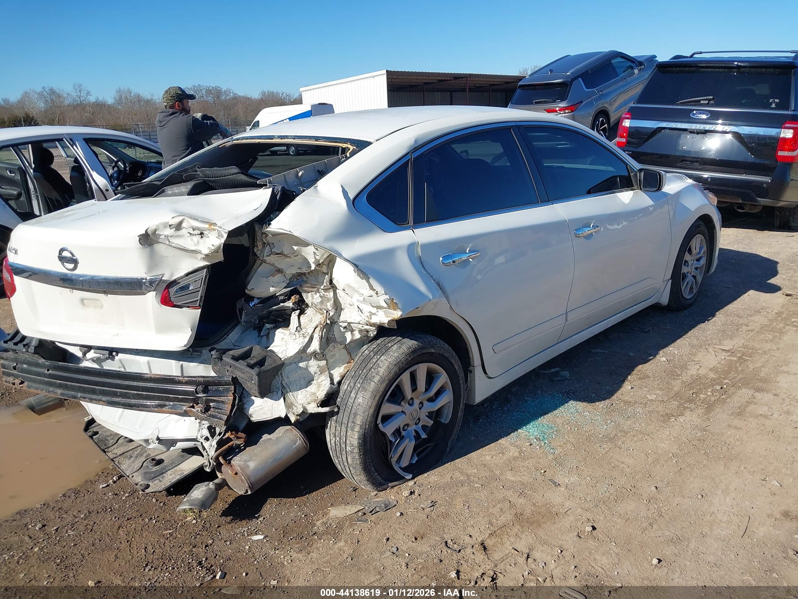 NISSAN ALTIMA image 4