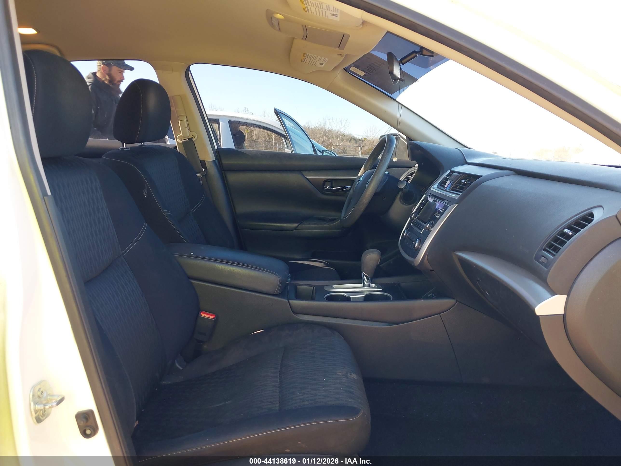 NISSAN ALTIMA image 5