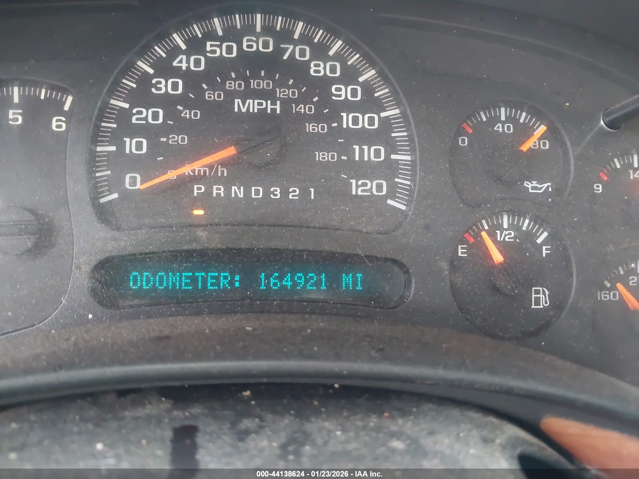 CHEVROLET SILVERADO image 7