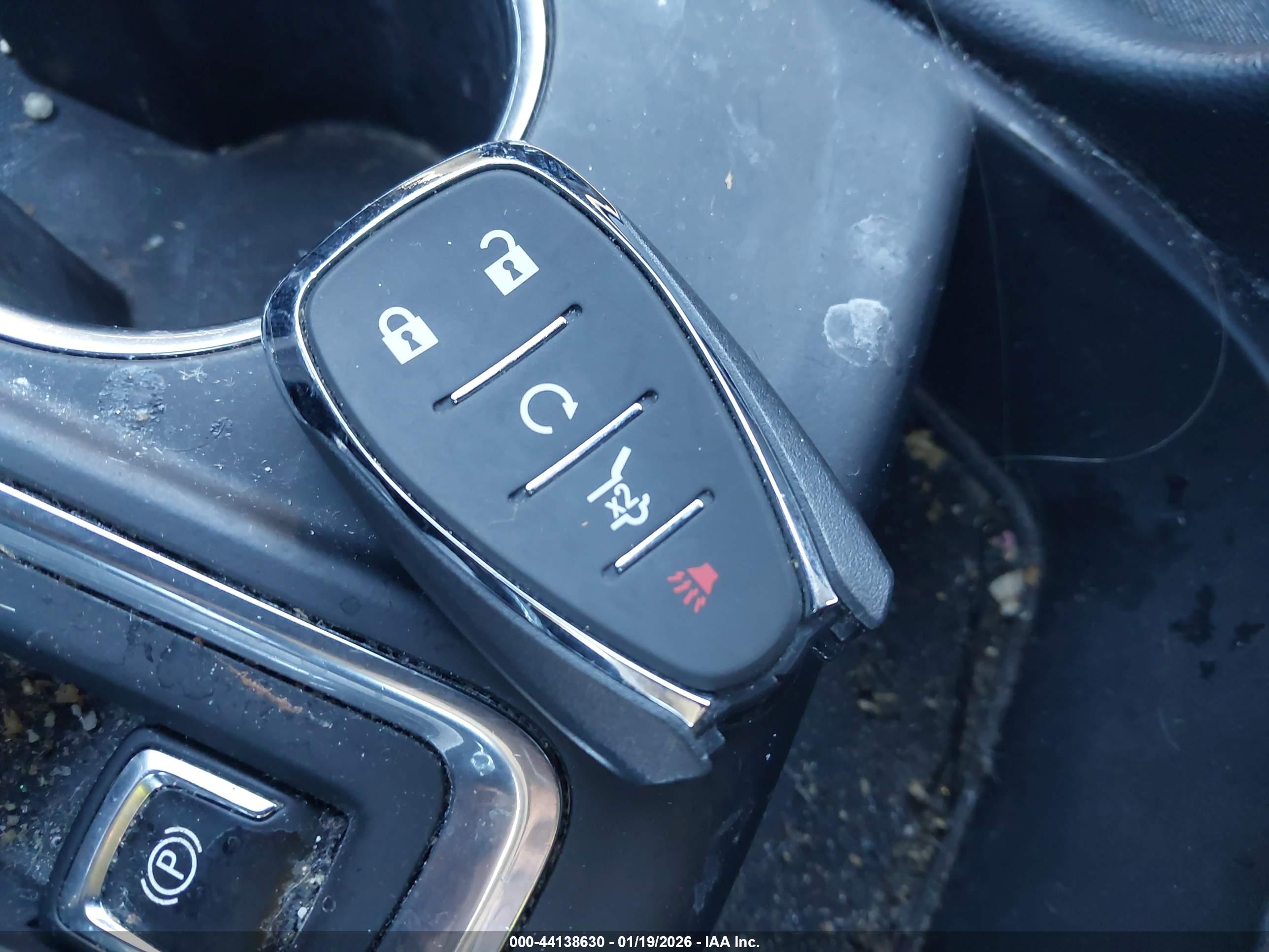 CHEVROLET EQUINOX image 11
