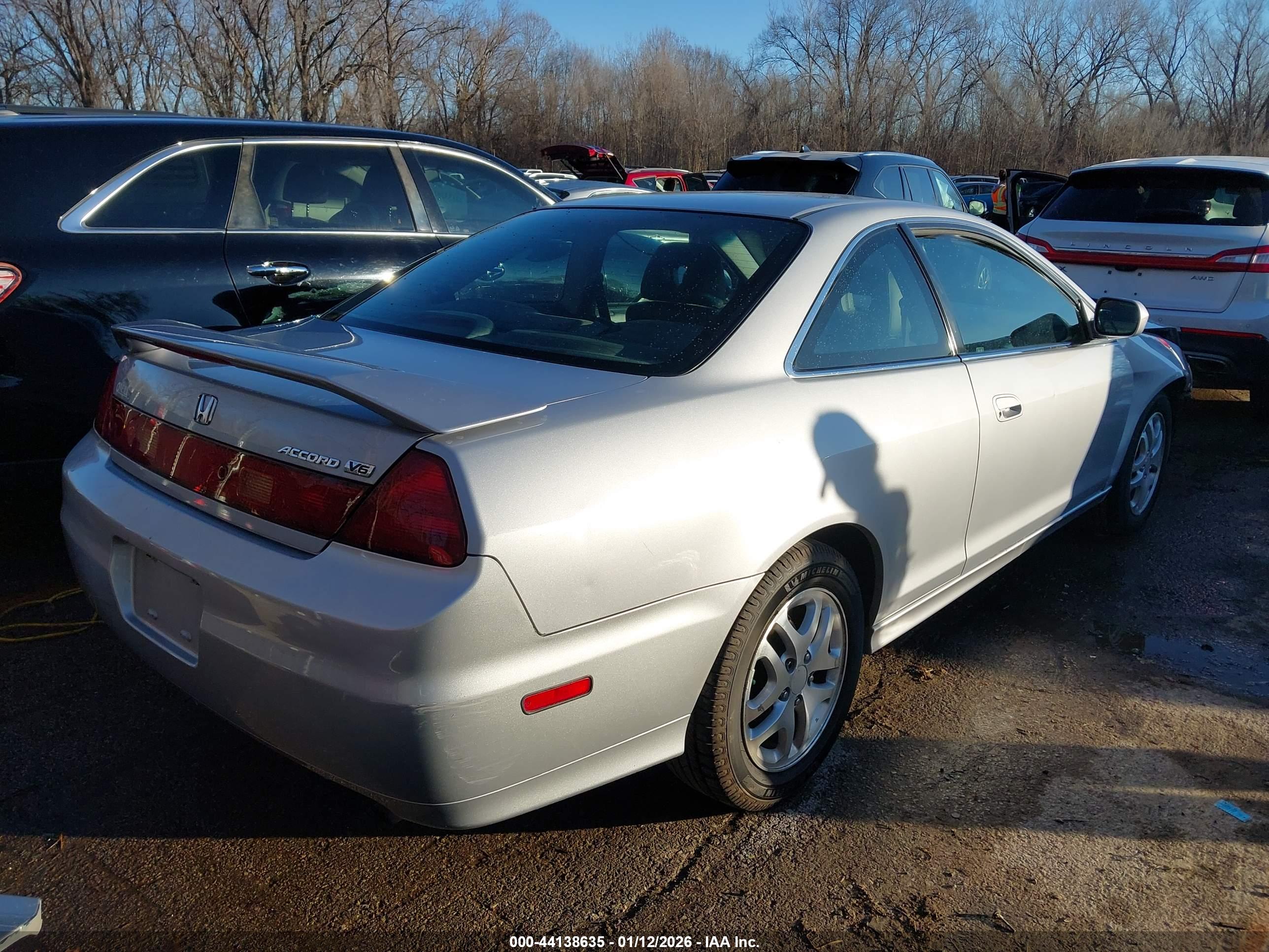 HONDA ACCORD image 4