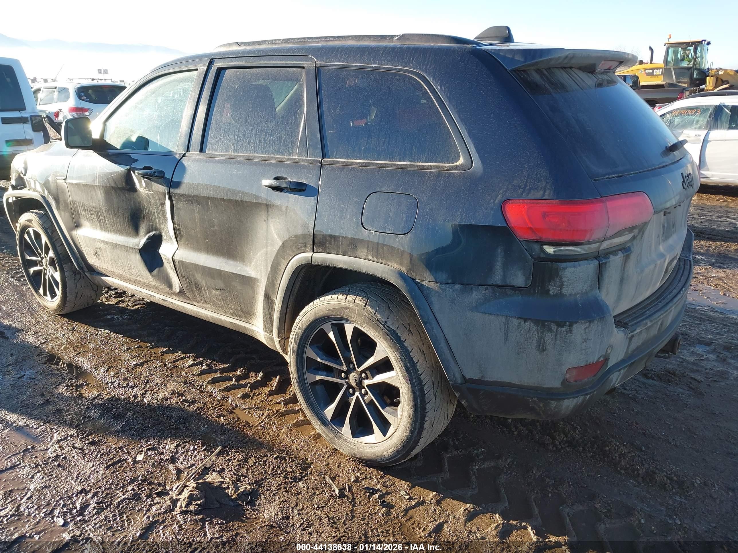 JEEP GRAND image 3