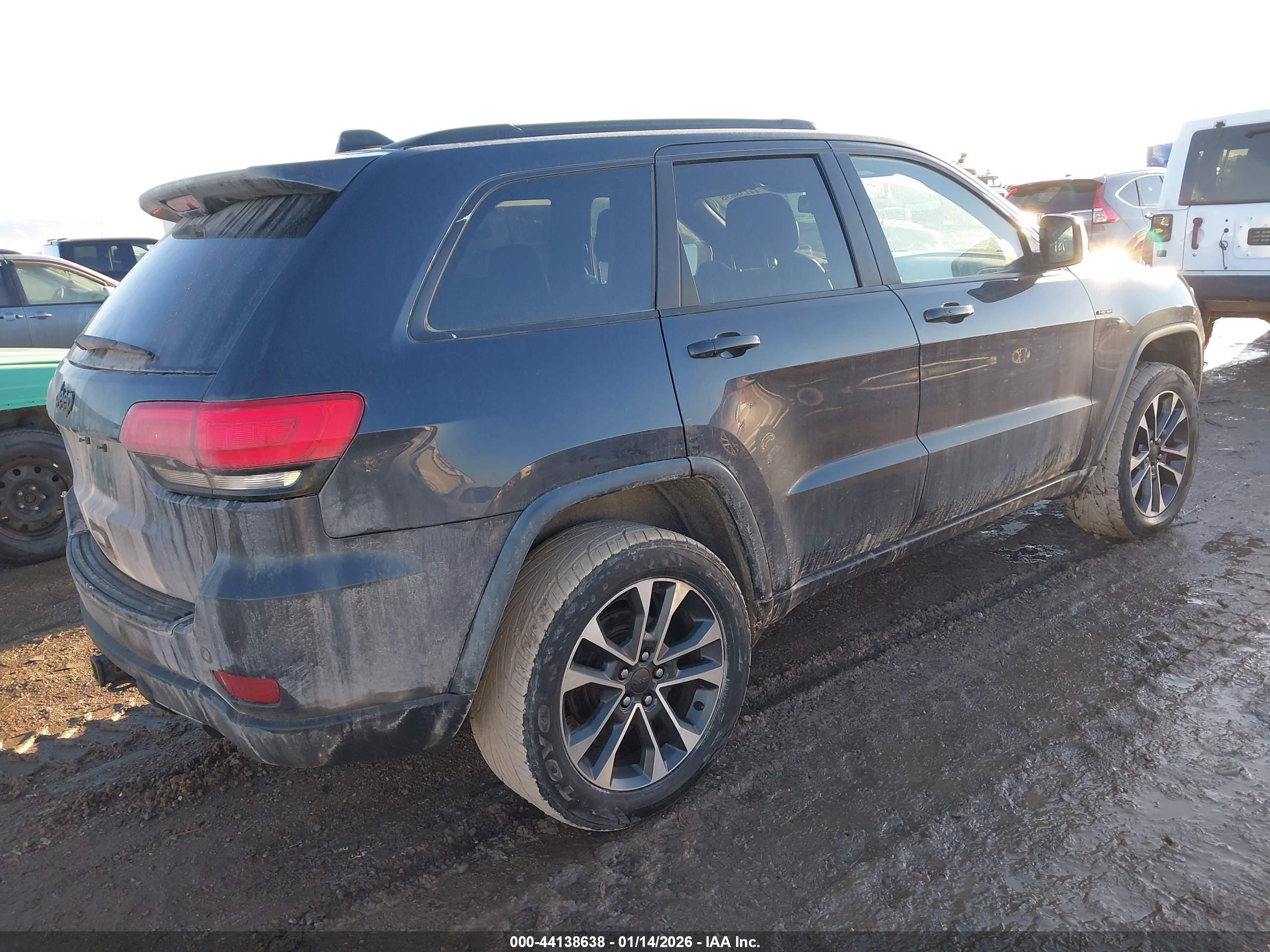 JEEP GRAND image 4