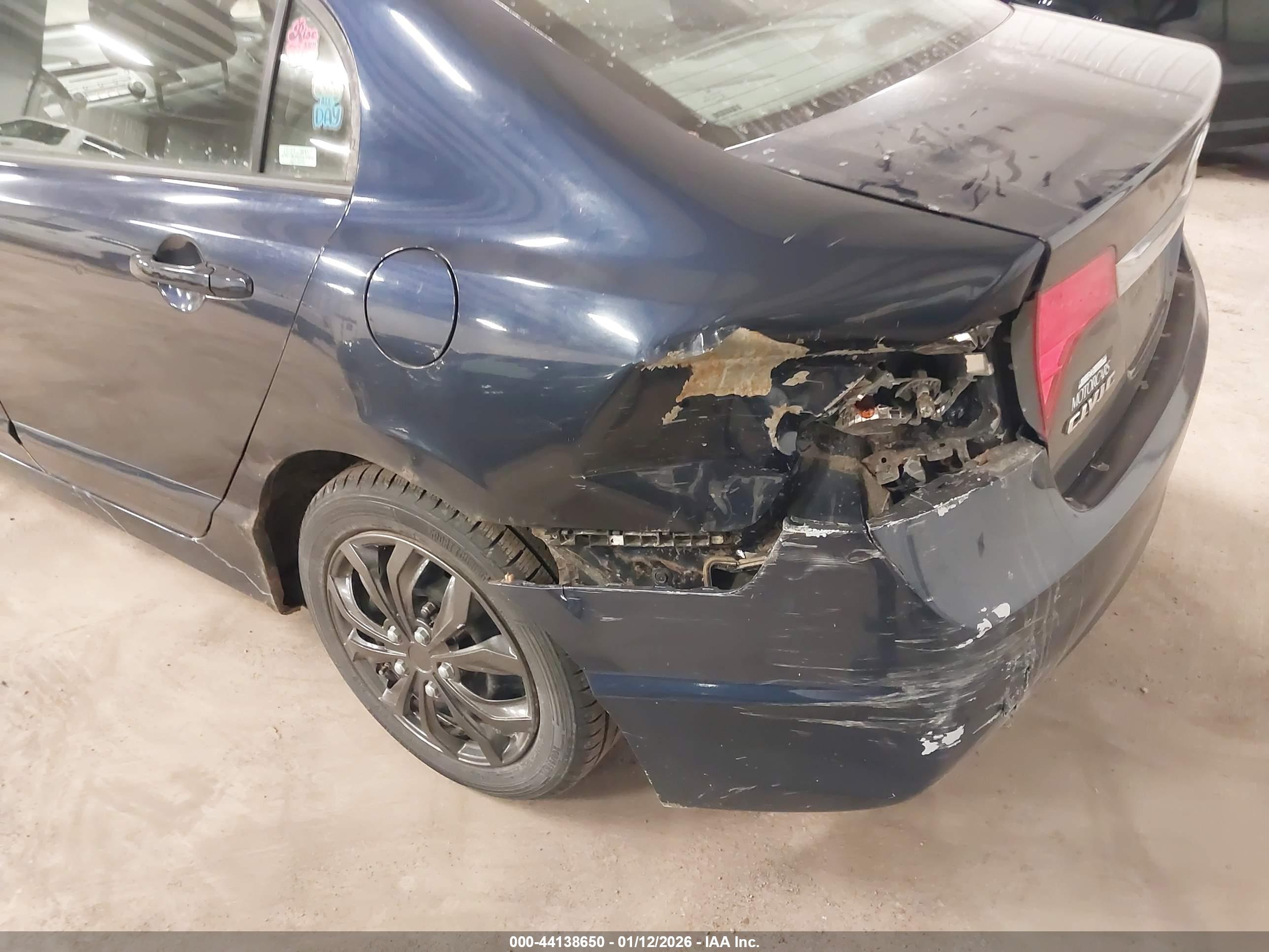HONDA CIVIC image 6
